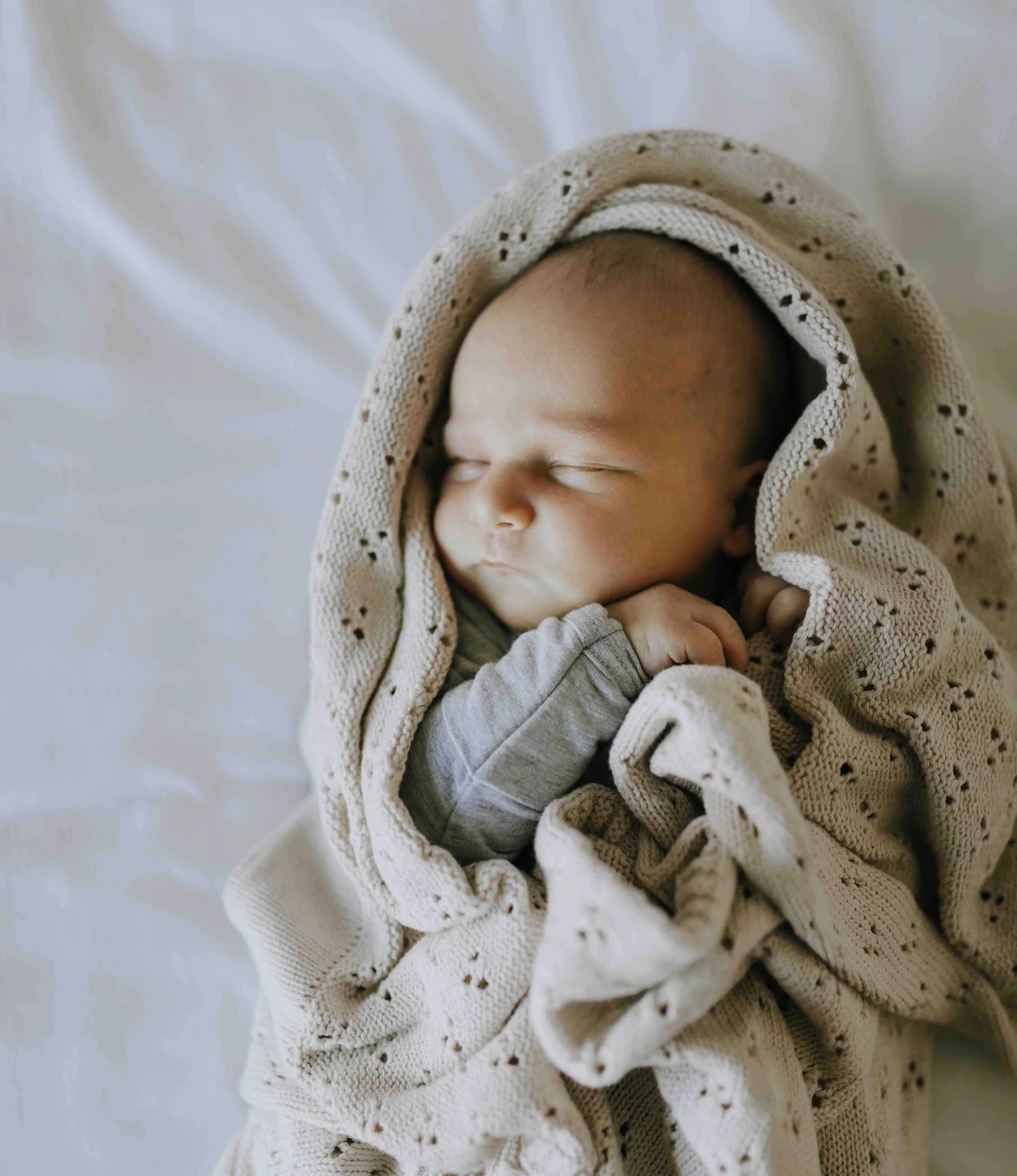 How to Tell if Your Newborn Is Hungry or Tired