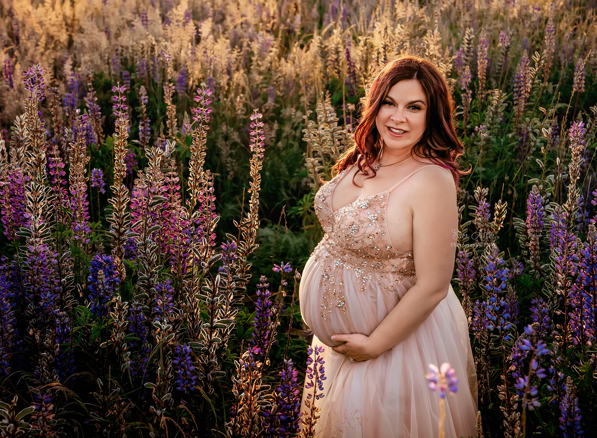 Maternity photographer Seattle.png