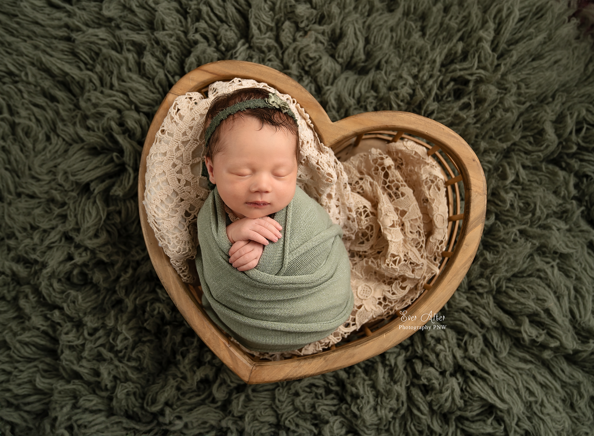 039-Ryleemae-newborn.png