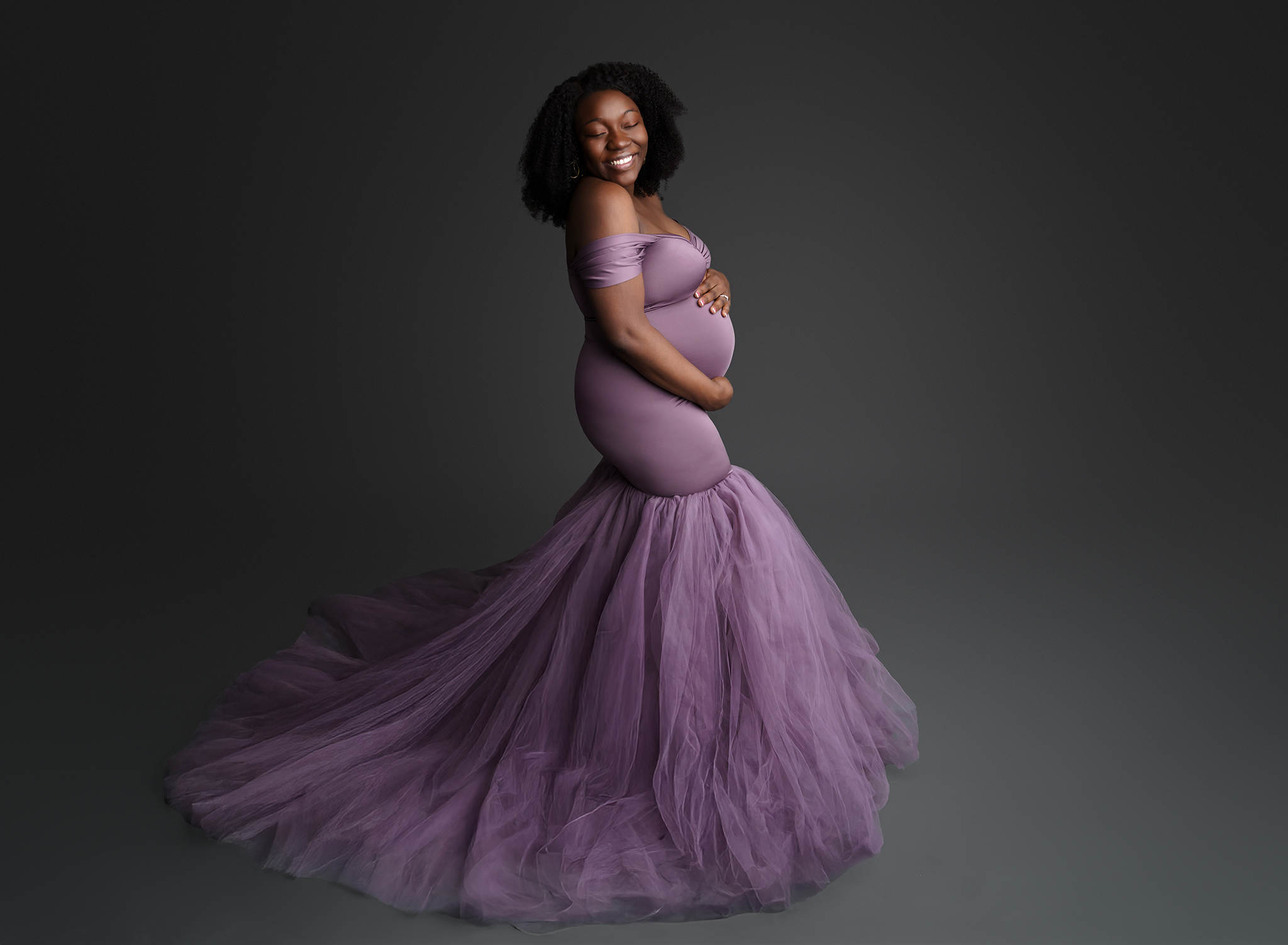 Maternity photographer gig harbor.png