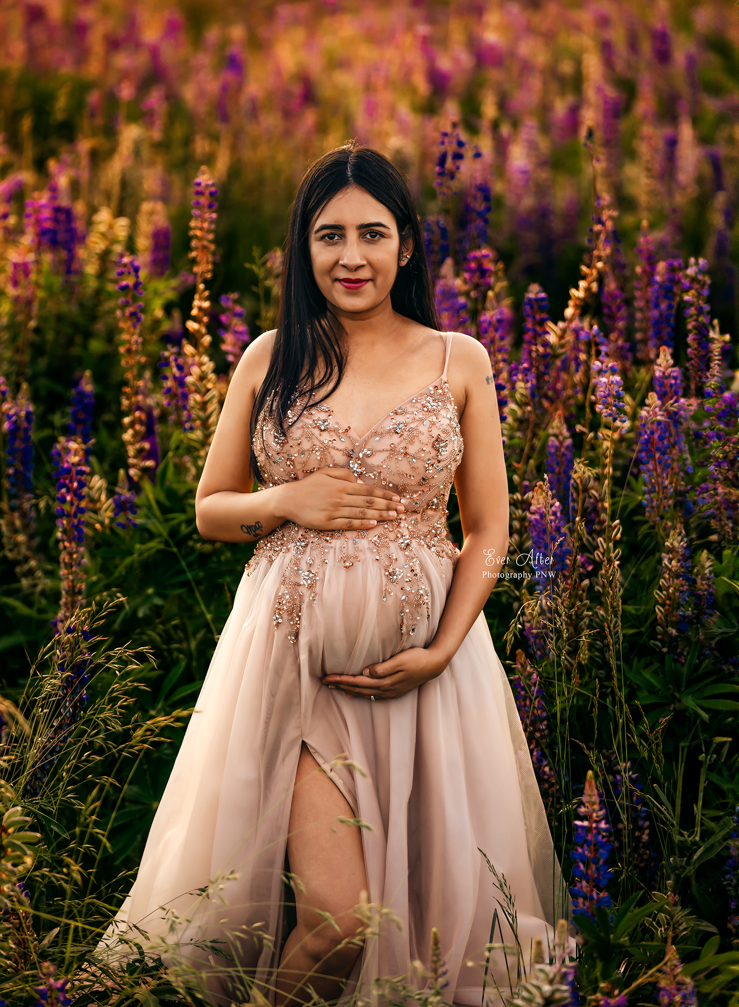 Maternity photographer gig harbor.png