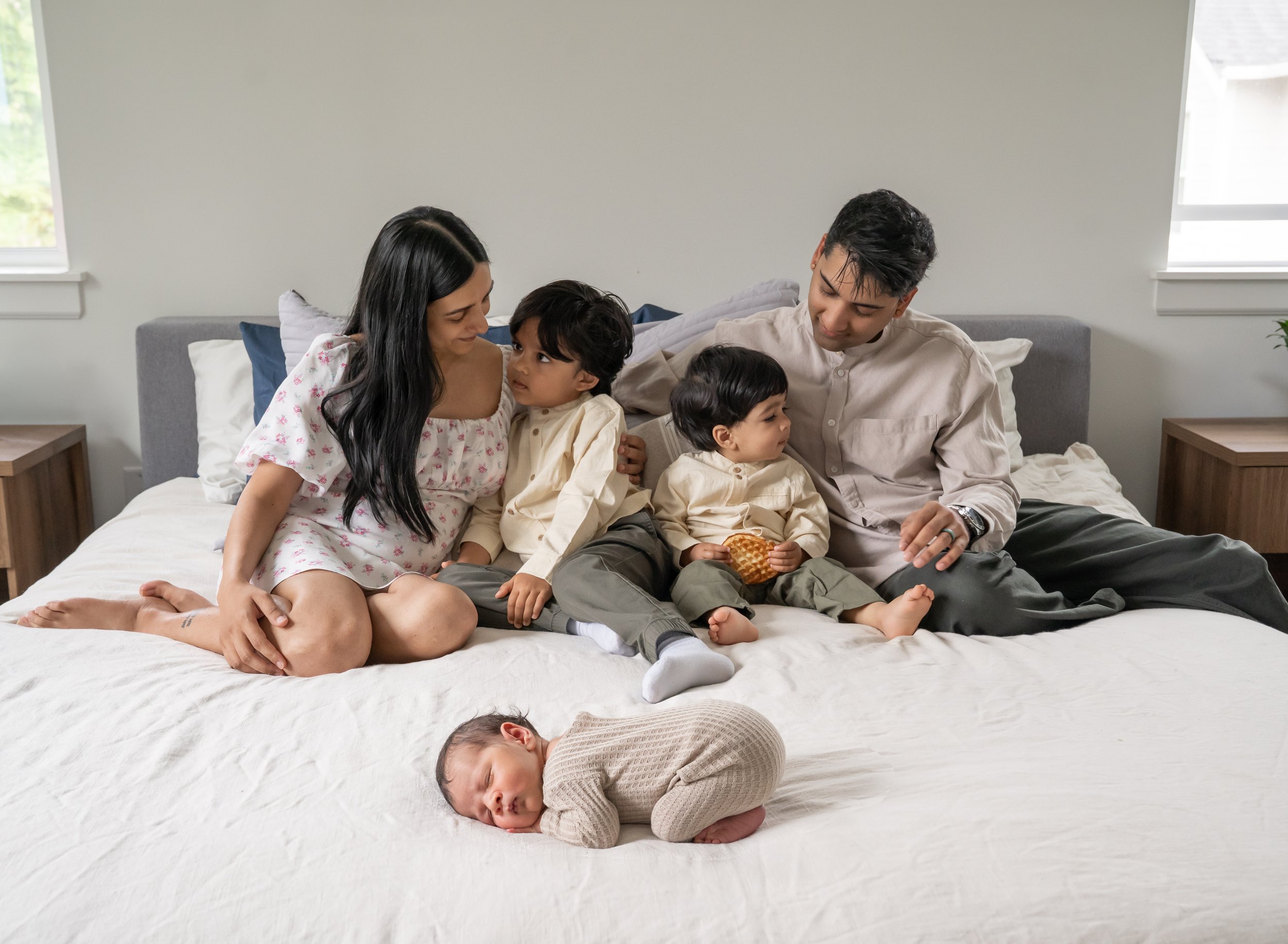 lifestyle-newborn-family-photography-gig-harbor001.jpg