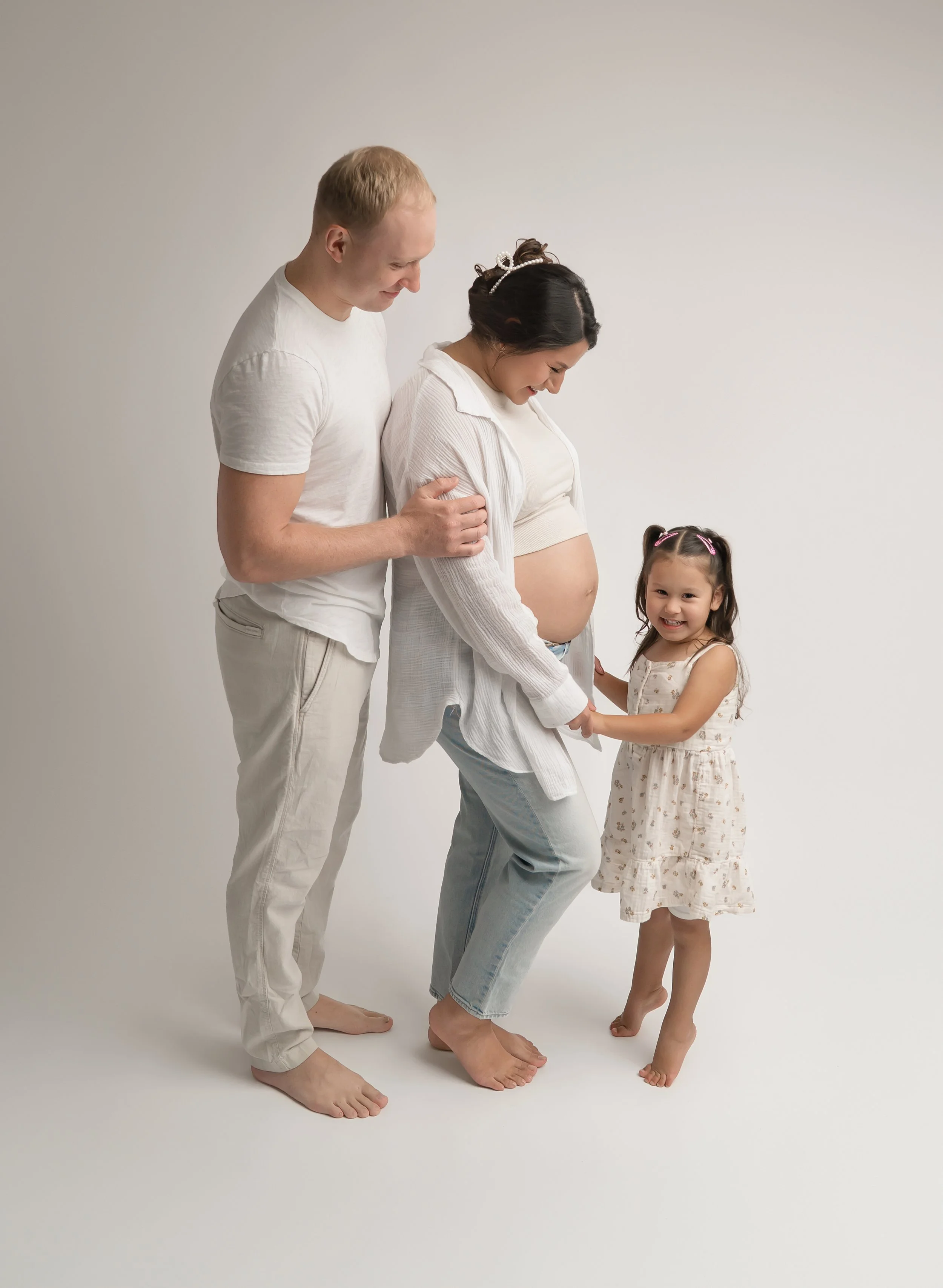 Maternity photography Gig Harbor.jpg