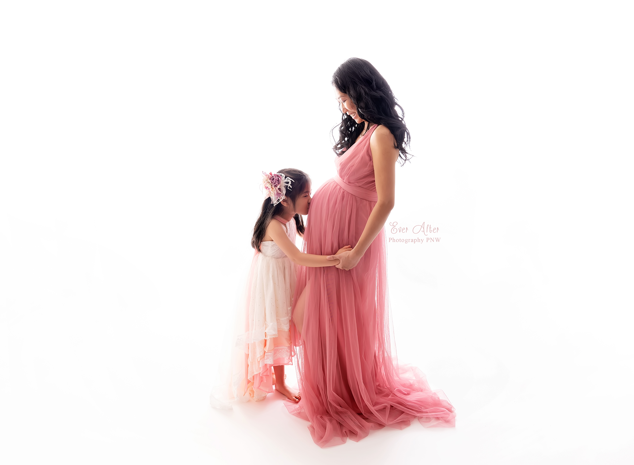 Maternity photographer Tacoma.png