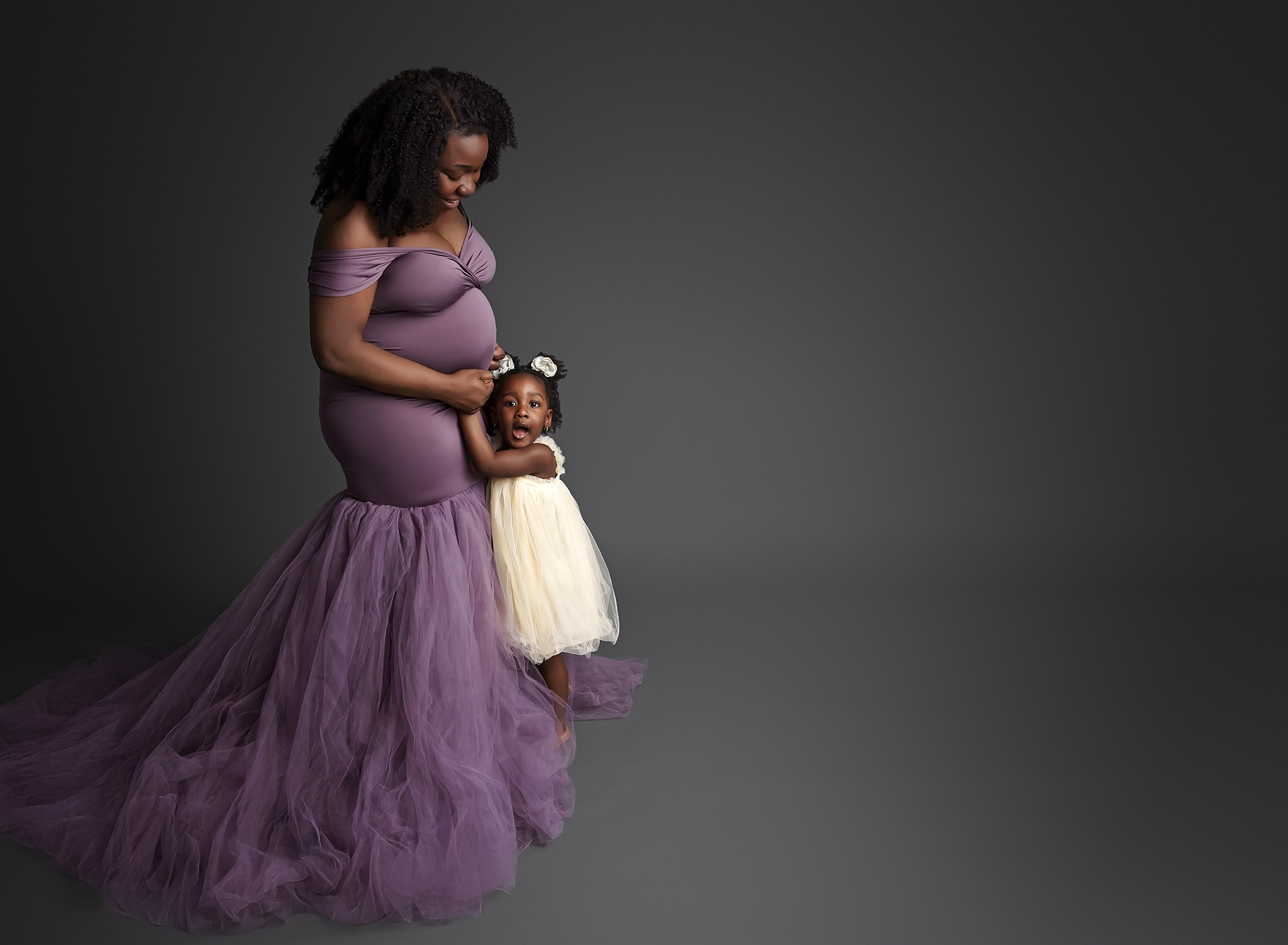 Maternity photographer fox island.png