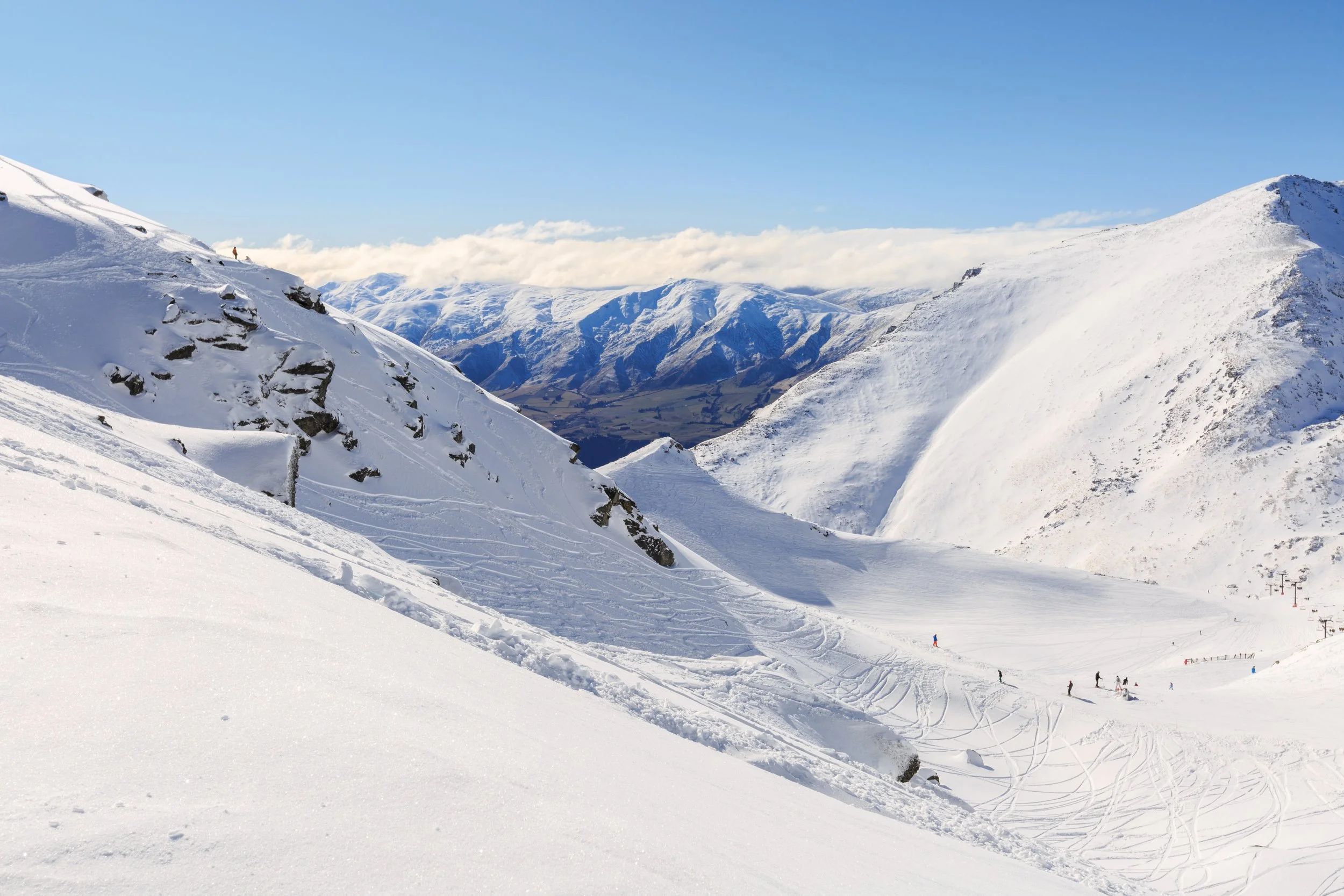 Ski field AdobeStock_88669115.jpg