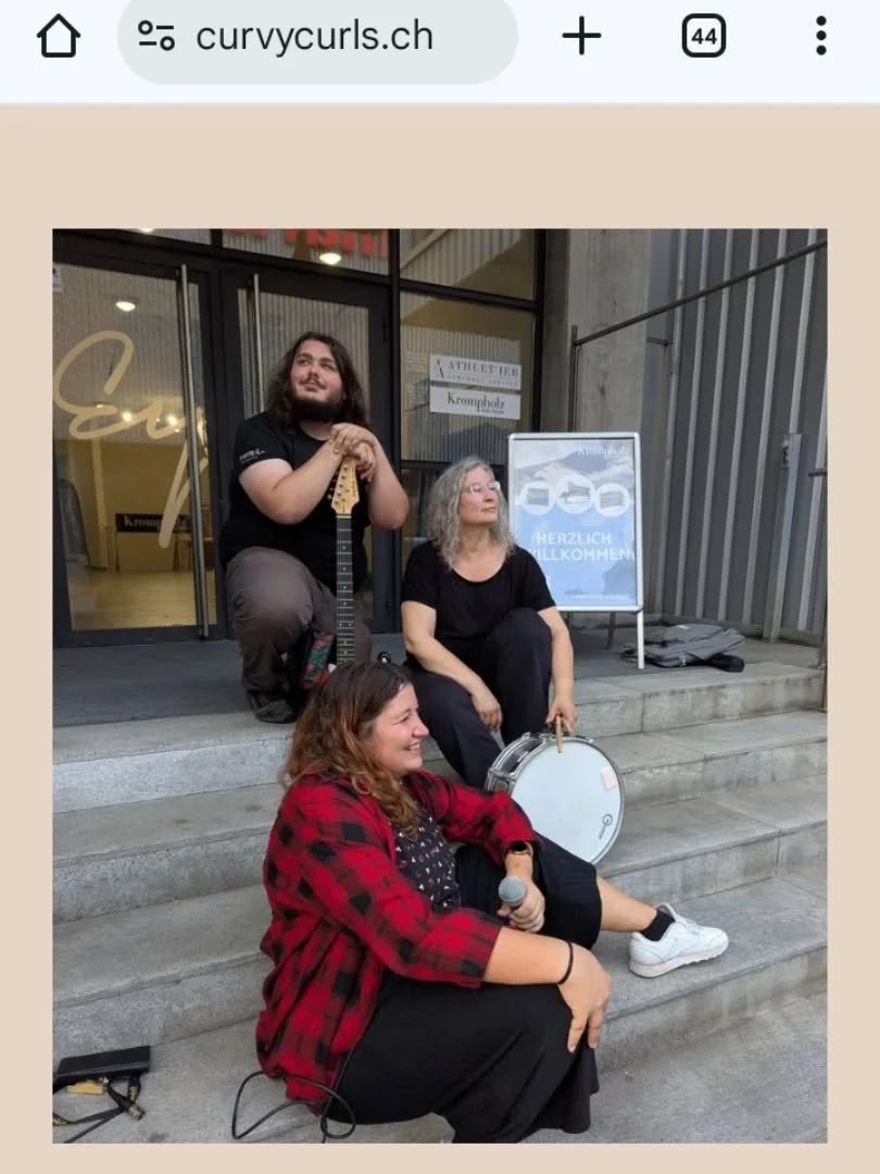 Die Webseite ist jetzt Online, registriert Euch doch im Newsletter 😄

We have a website now, sign up for the newsletter.

#curvycurlsband