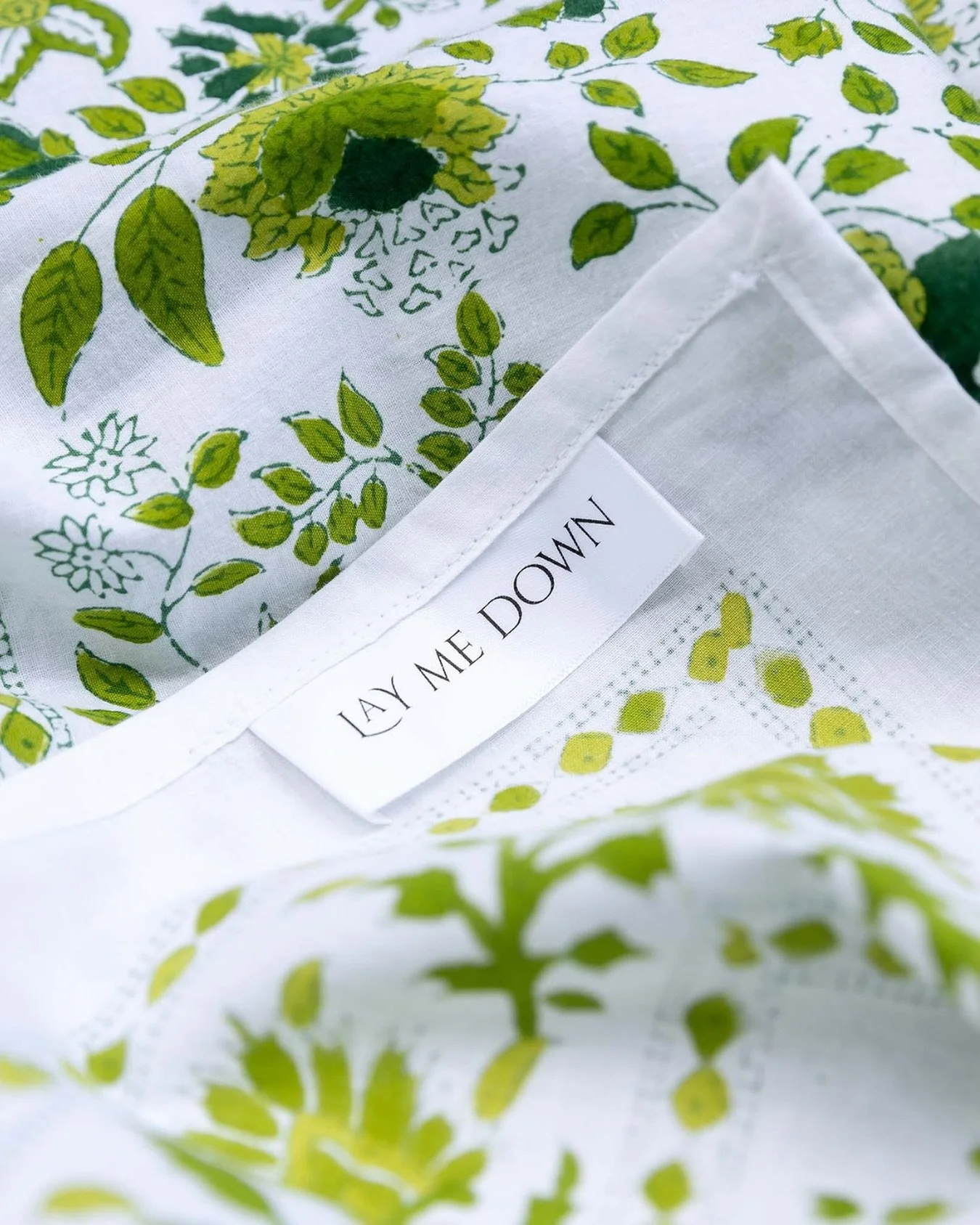 It&rsquo;s always the tiny branding moments for me.

A simple logo tag can make your whole product feel so much more put-together.

If you want your brand to feel more &ldquo;you&rdquo;, this is your sign to refresh it.

#branding #branddesign #logod