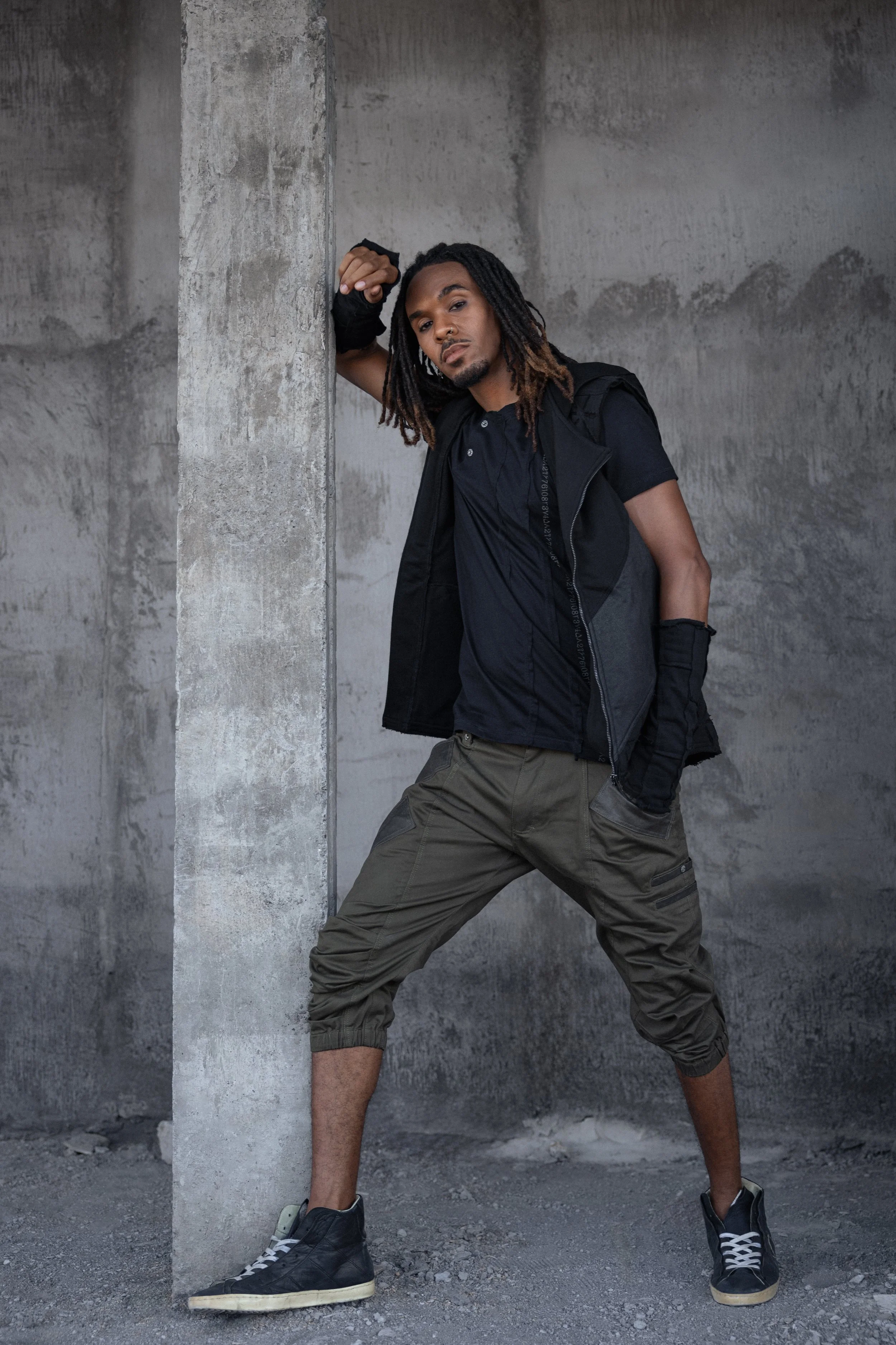 Ronan Le Maire - Ronan Lemaire - Photographer - Photographe - Editorial stills for Psylo’s socials and website.