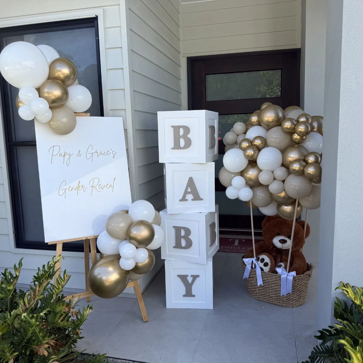 Baby & Balloon Bear Package.jpg