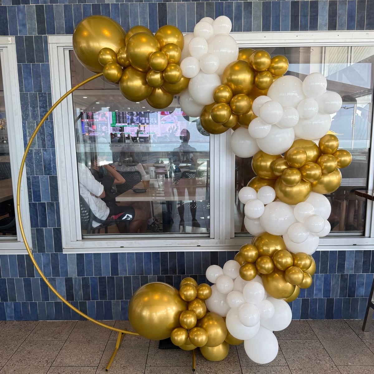 White & Gold Balloon Garland.jpg