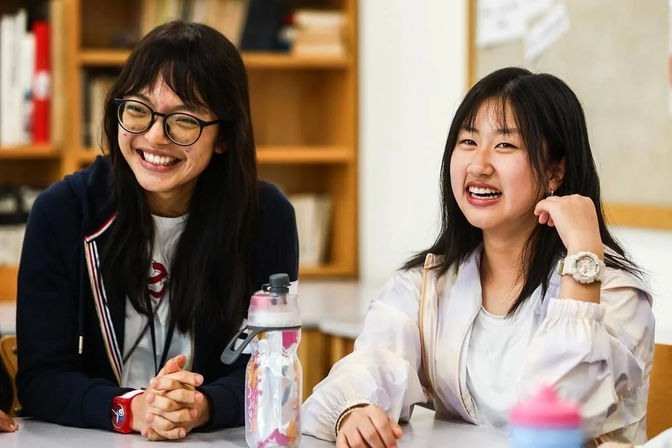 Girls in English Language class at Winchester College Summer Programme