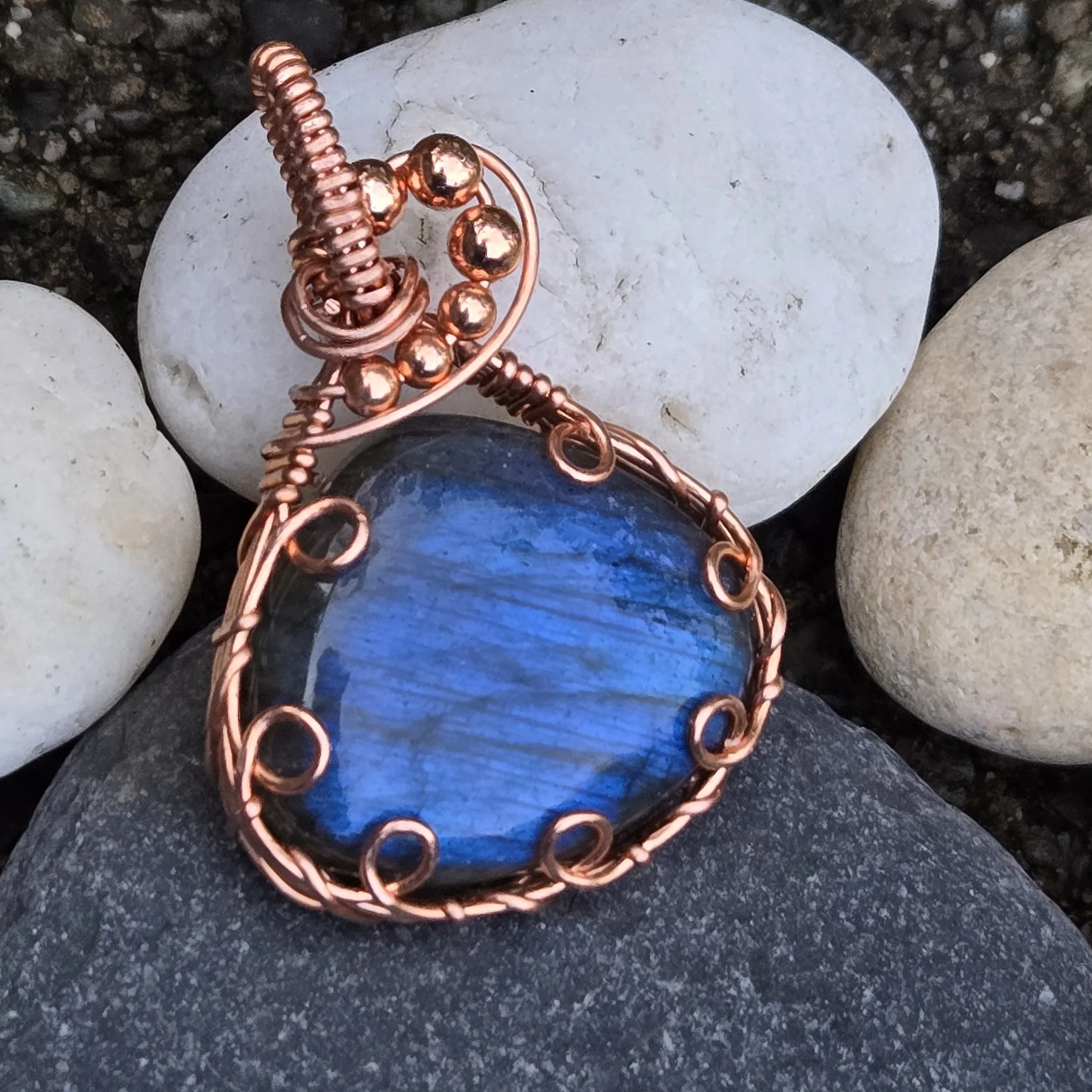 Blue Flash Labadorite