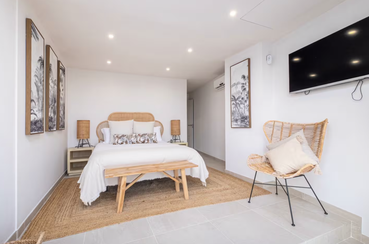 Room 6 - Sea View Double