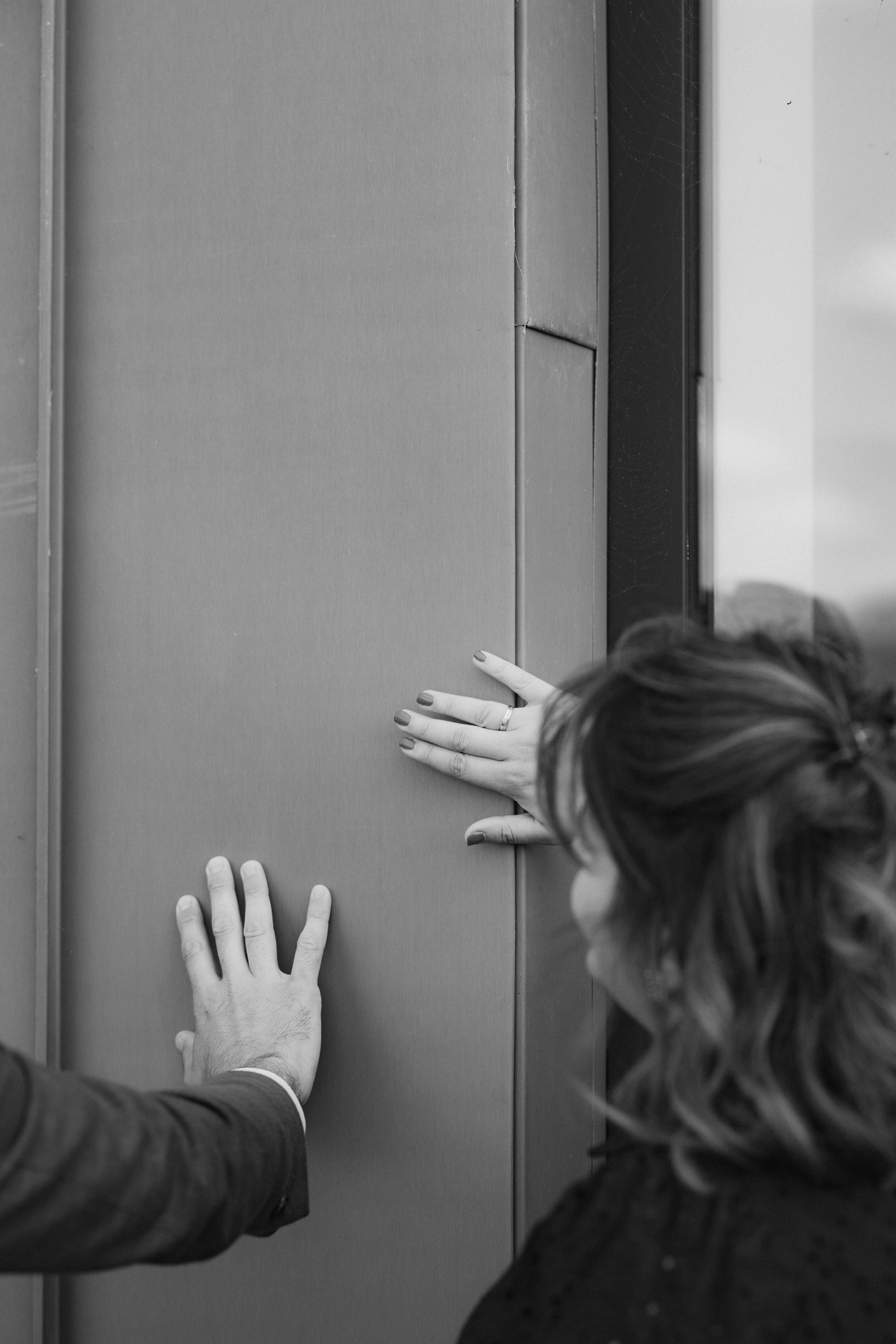 Leila HAMIDI, fondatrice de l'agence MEDesign en rendez-vous client.