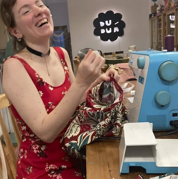 Talleres de costura presenciales en BArcelona, duduà Lolo patterns