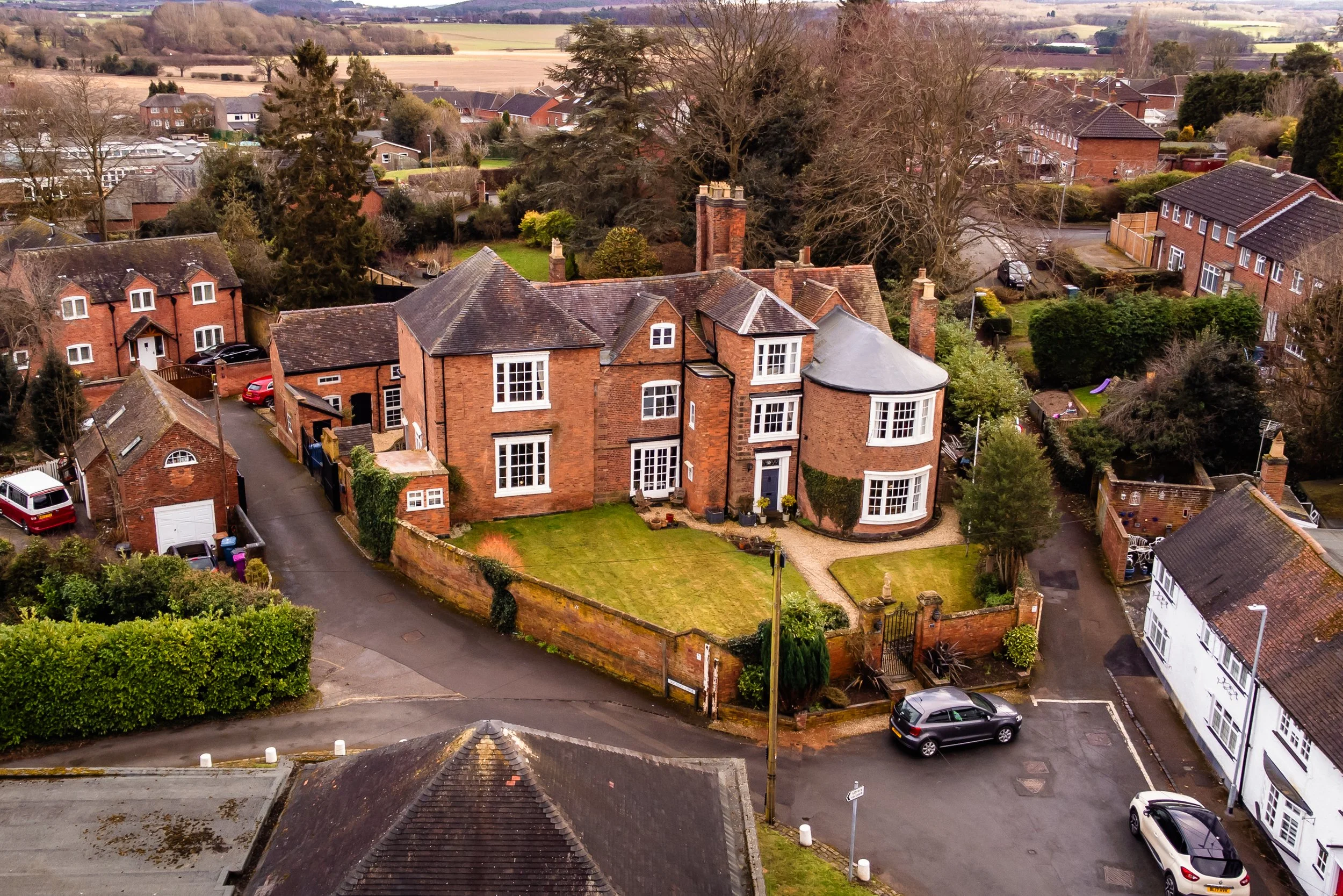 Ivy House Shenstone Drone-8.JPG