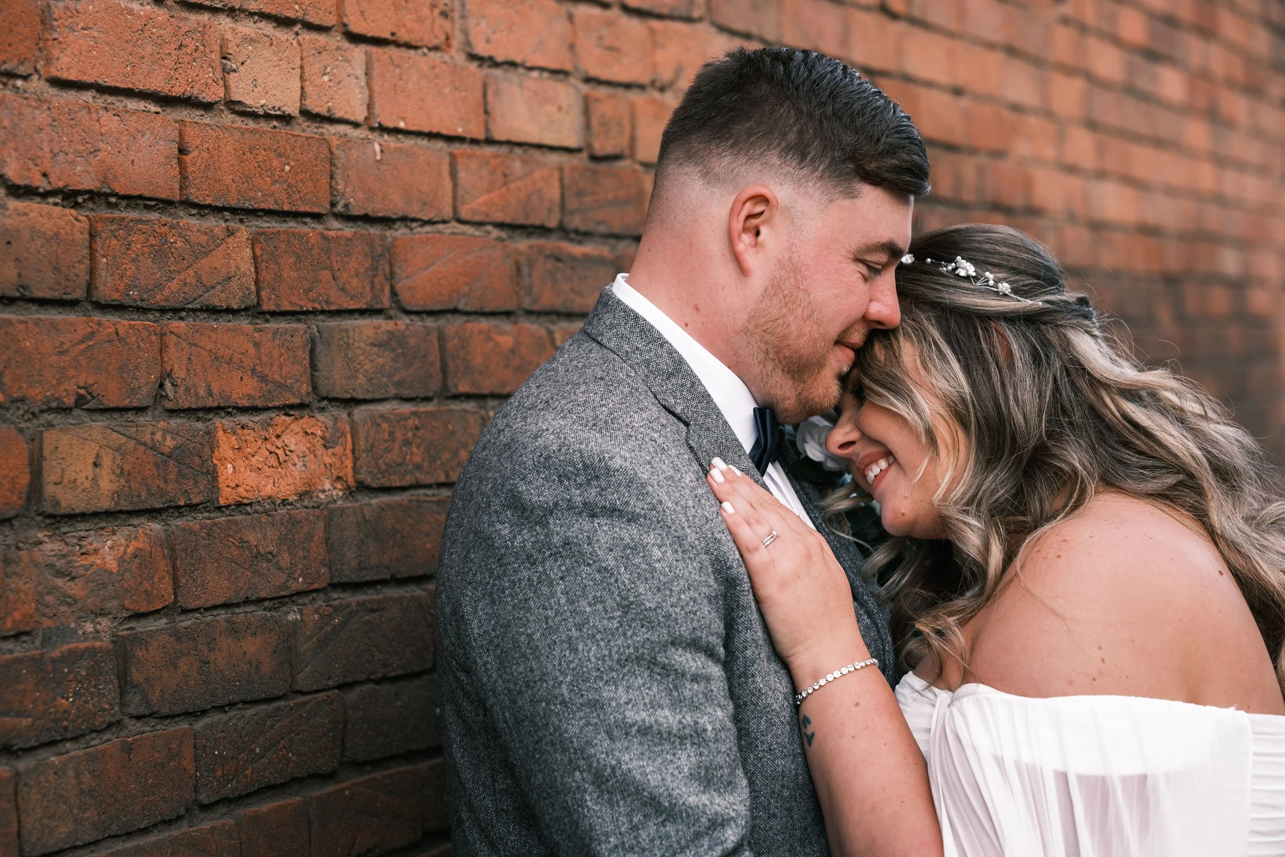 The Barns Cannock Wedding Photographer Photography Bridal Prep Stafforshire-44.JPG