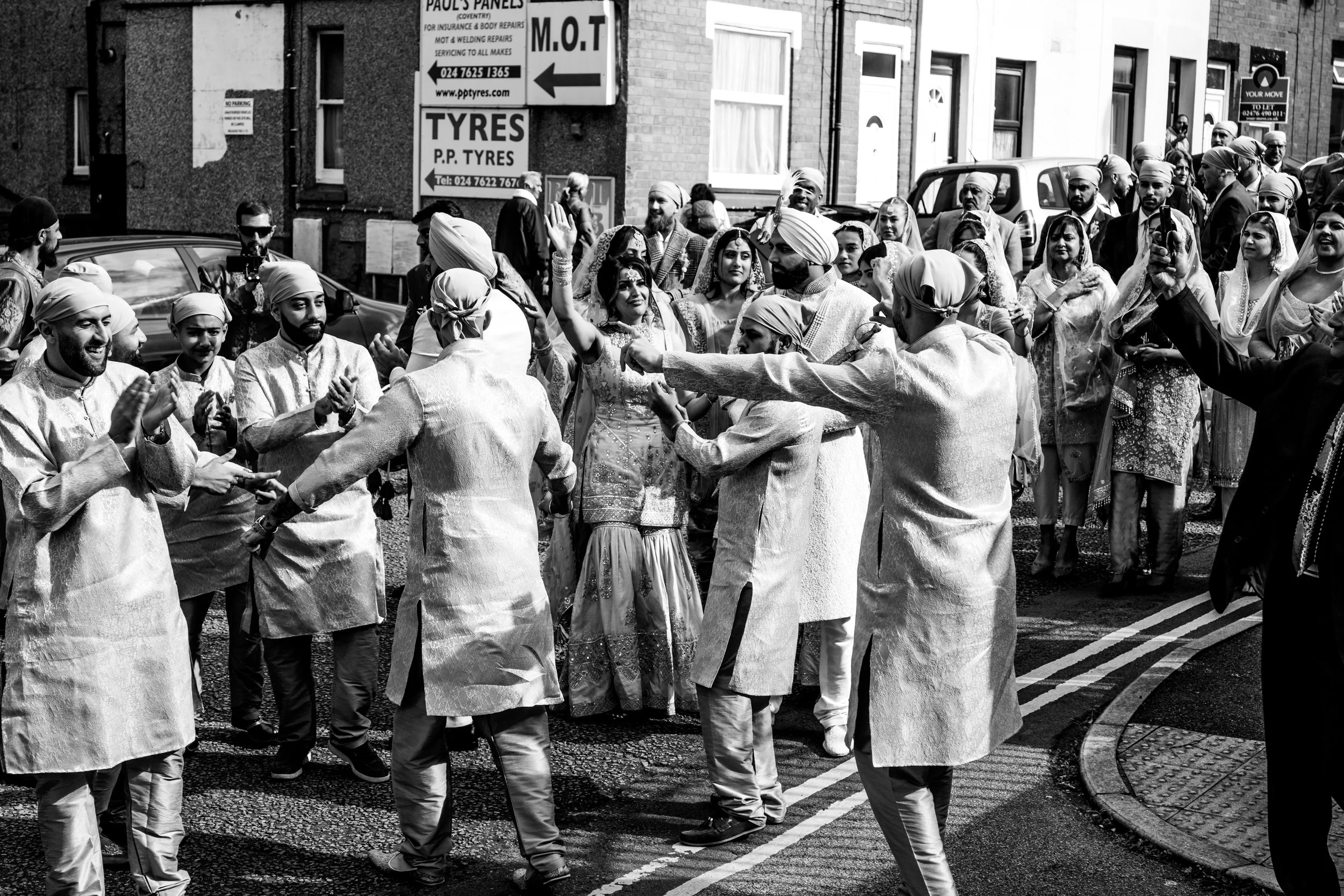 Mr & Mrs Singh Birmingham Halesowen Wedding Photographer-4.JPG