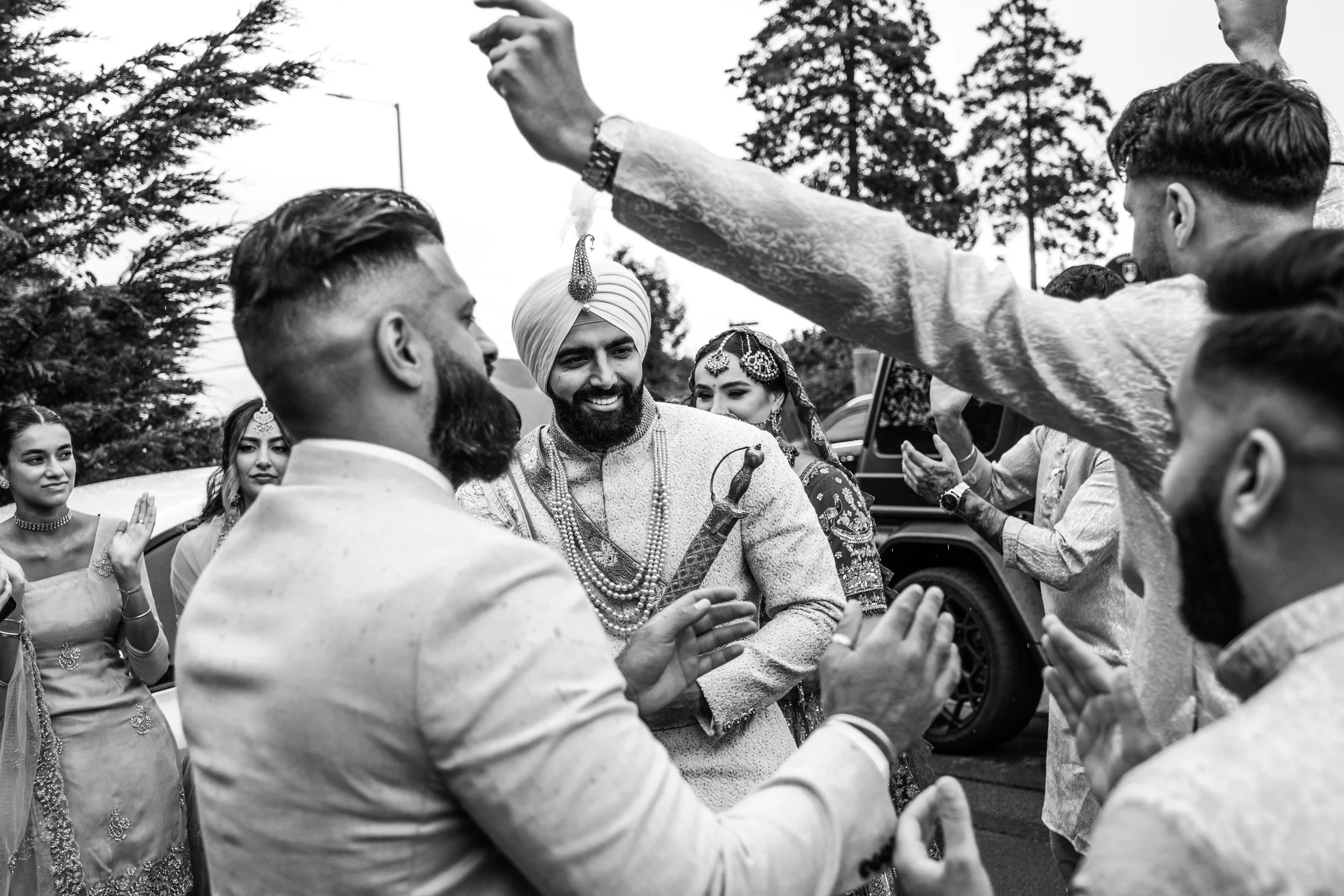 Mr & Mrs Singh Birmingham Halesowen Wedding Photographer uk-12.JPG