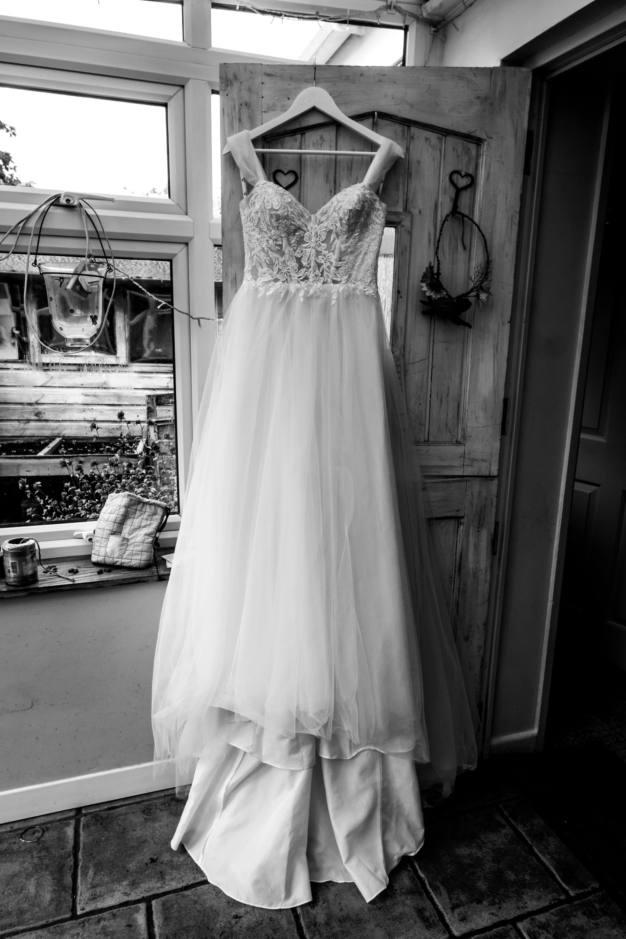 Bridal Prep Mr & Mrs Hynes Dudley Wolverhampton Wedding Perton-4.JPG