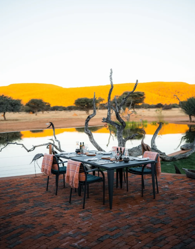 Dinning area bush chalet.png