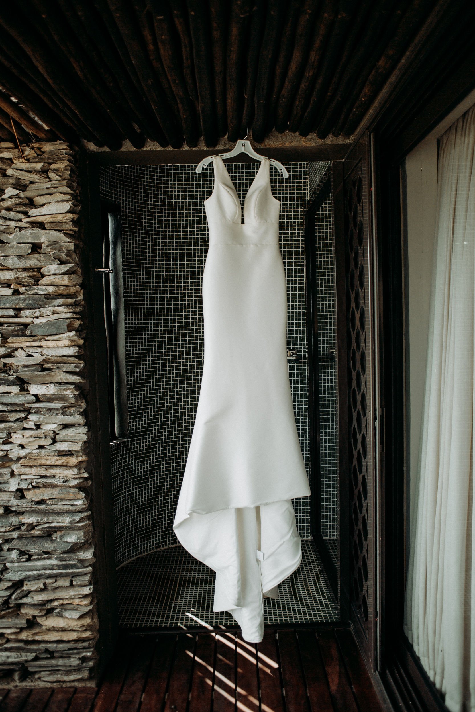 Serengeti elopement couple  6.jpg