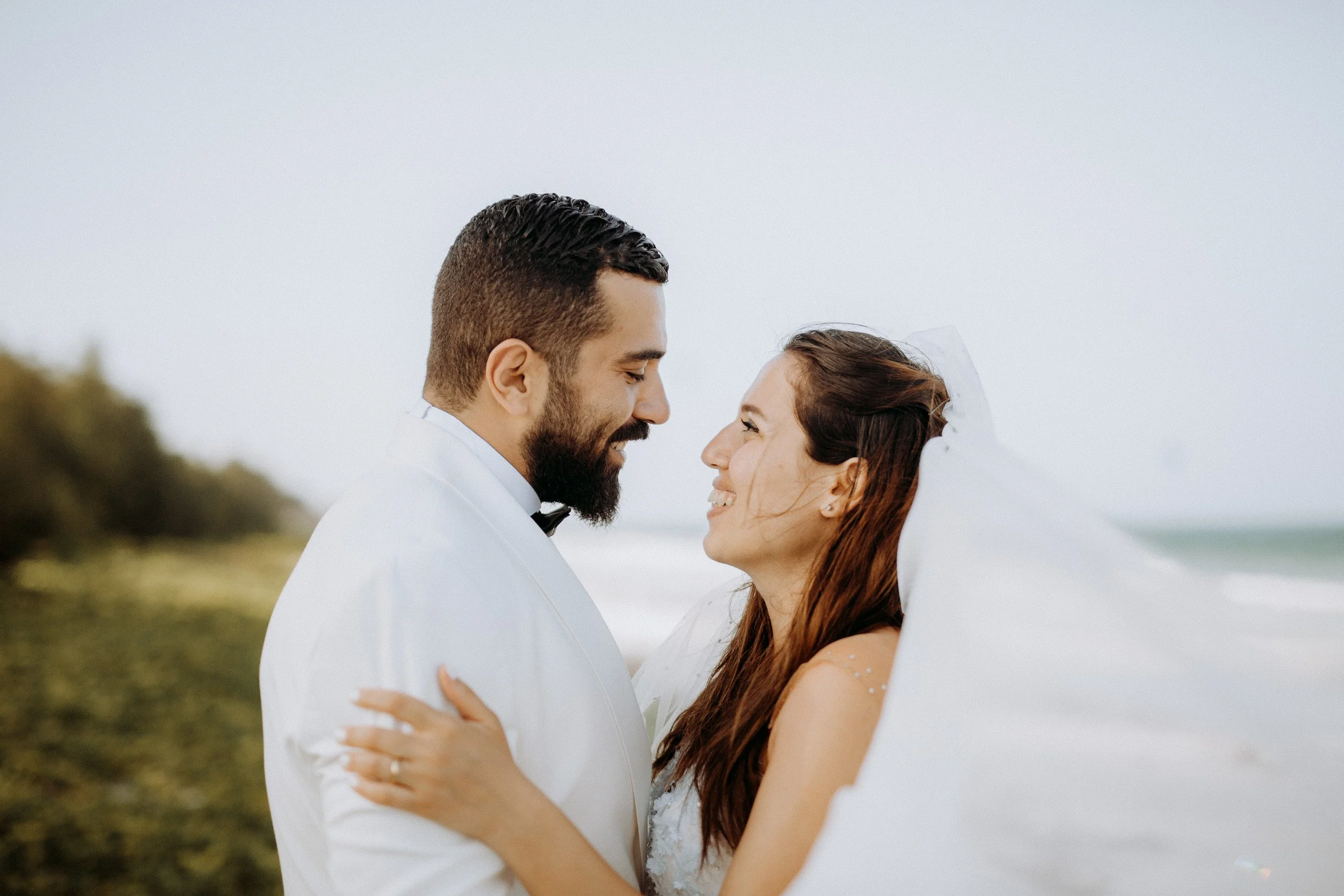 Zanzibar elopement couple
