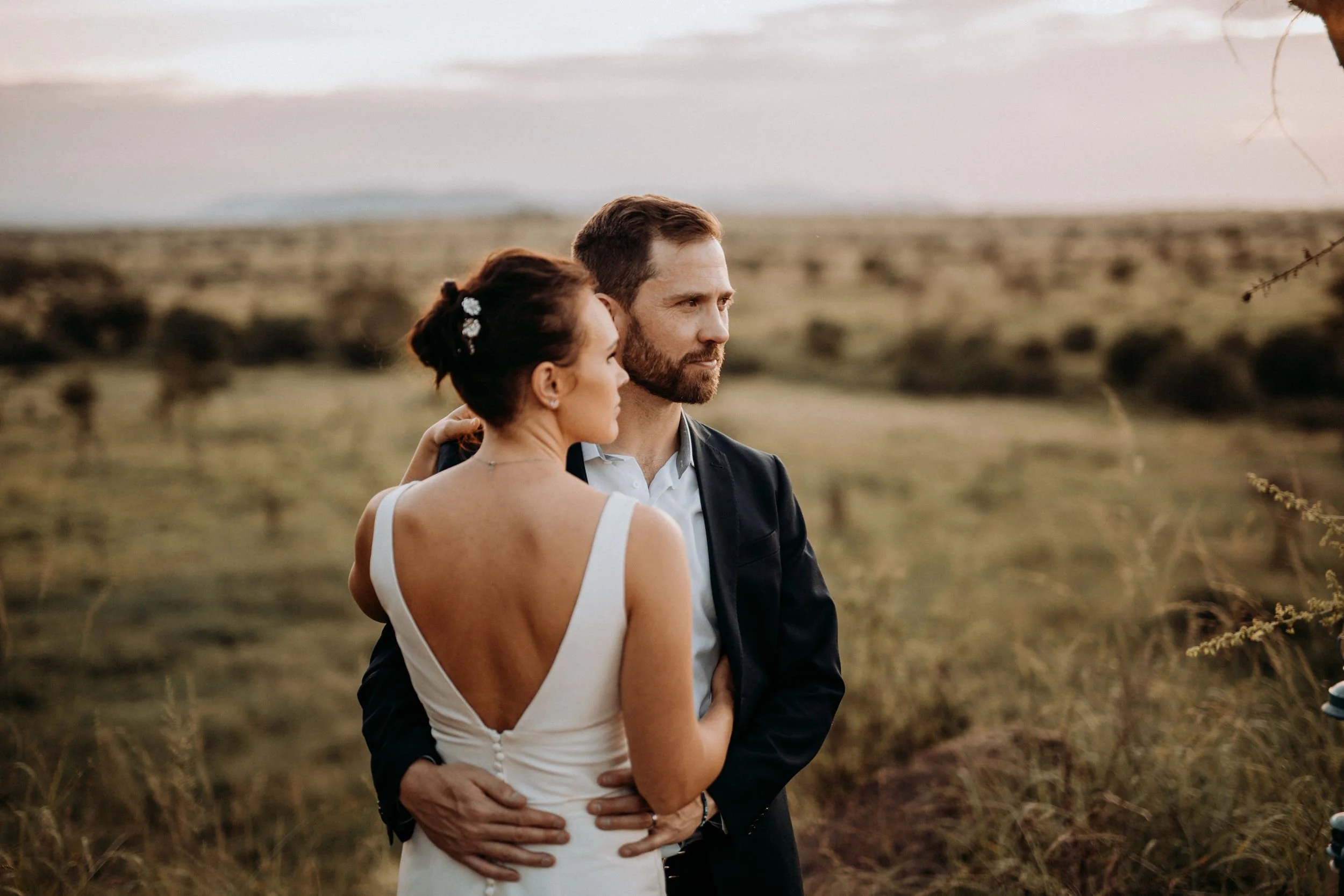 Serengeti elopement couple 4.jpg