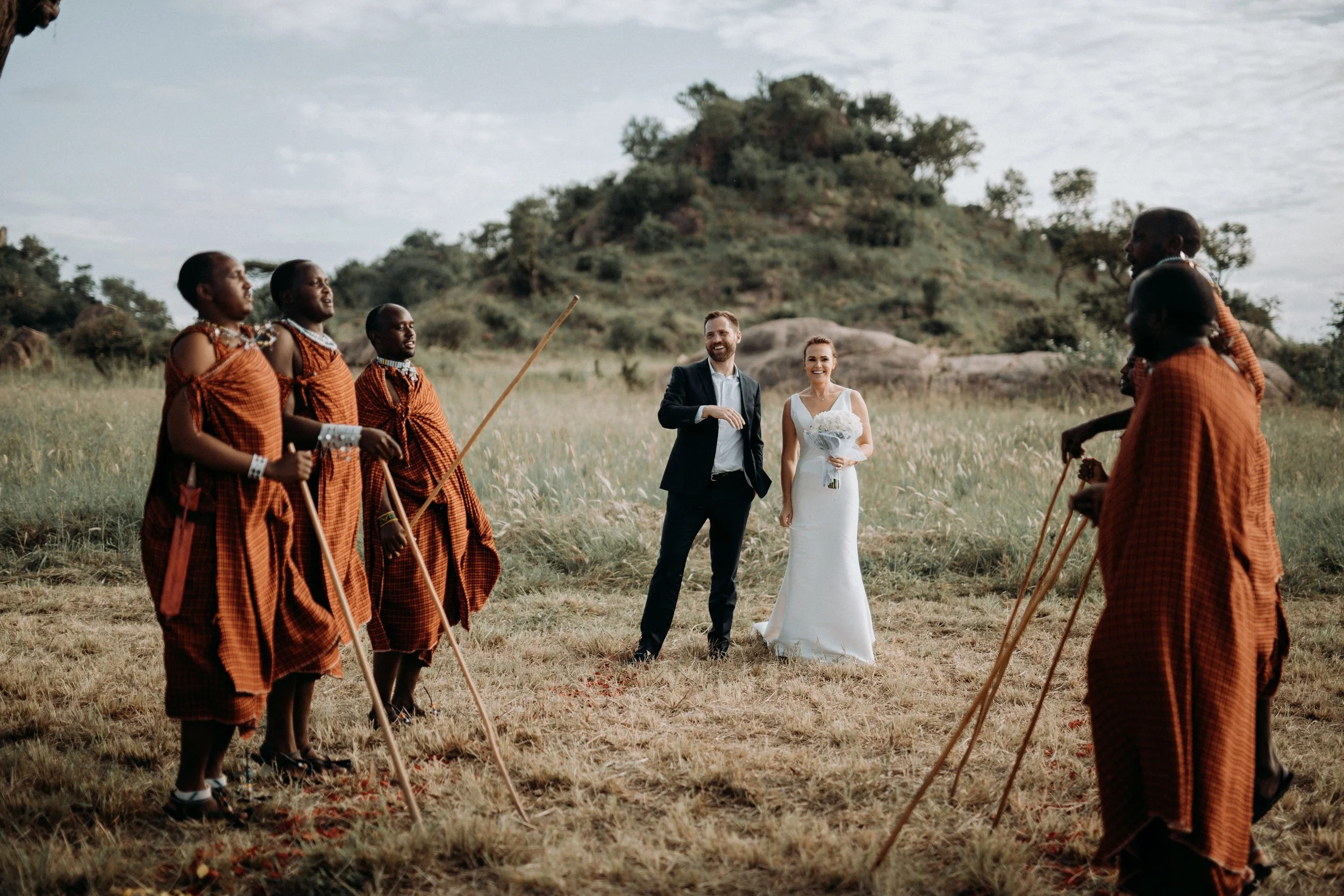 Serengeti elopement couple.jpg