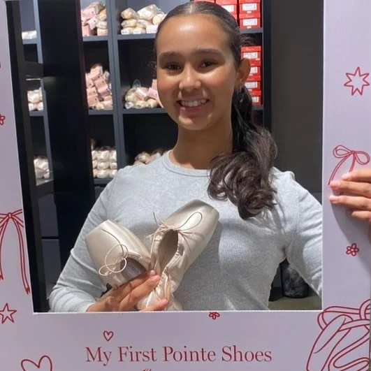More Pointe shoe announcements!

So many of our students are crushing their goals at the moment, we are so proud. 

Thank you so much  @tutu_nanny and @energetiks for facilitating this process 💚🩰