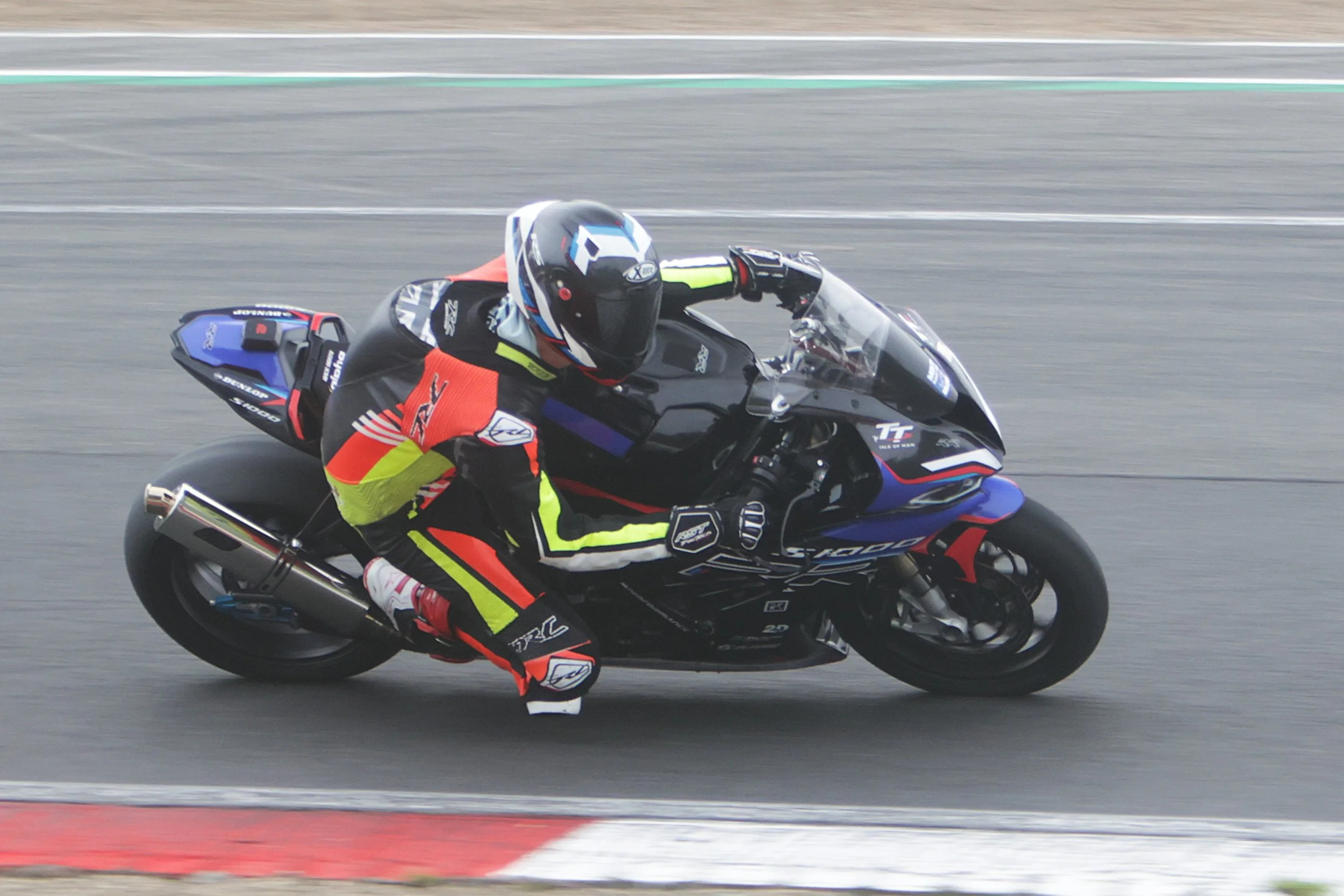 BB010169 crop.jpg