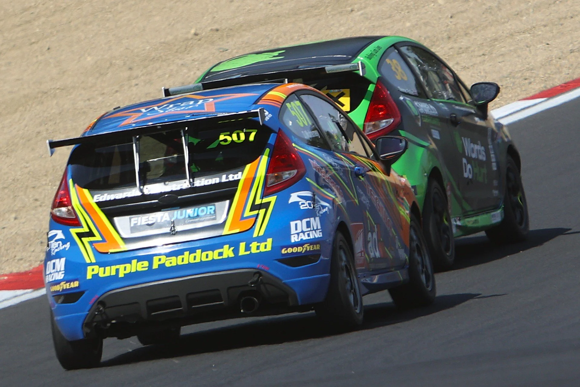 BB014332 crop.JPG