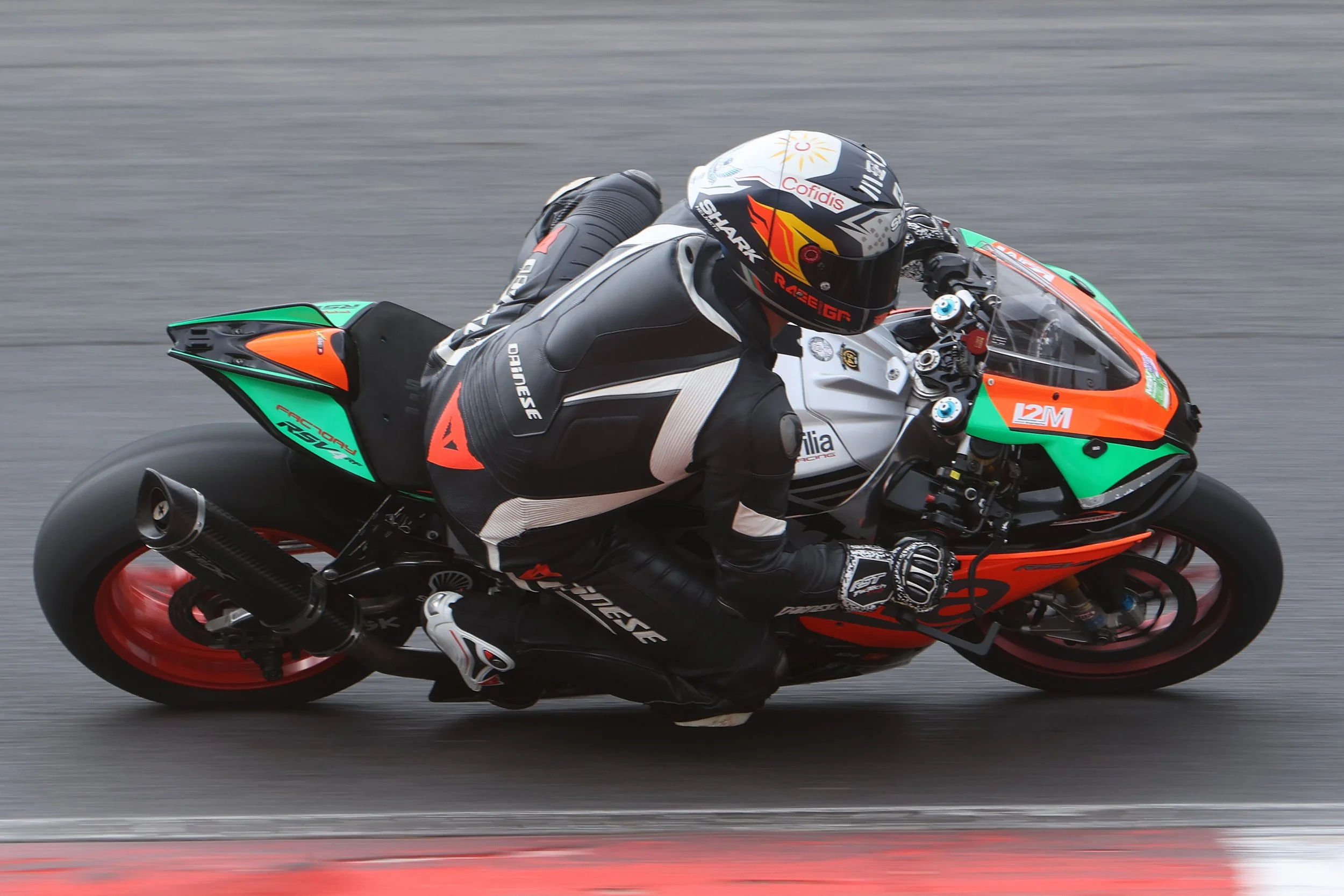 BB015704 crop.JPG