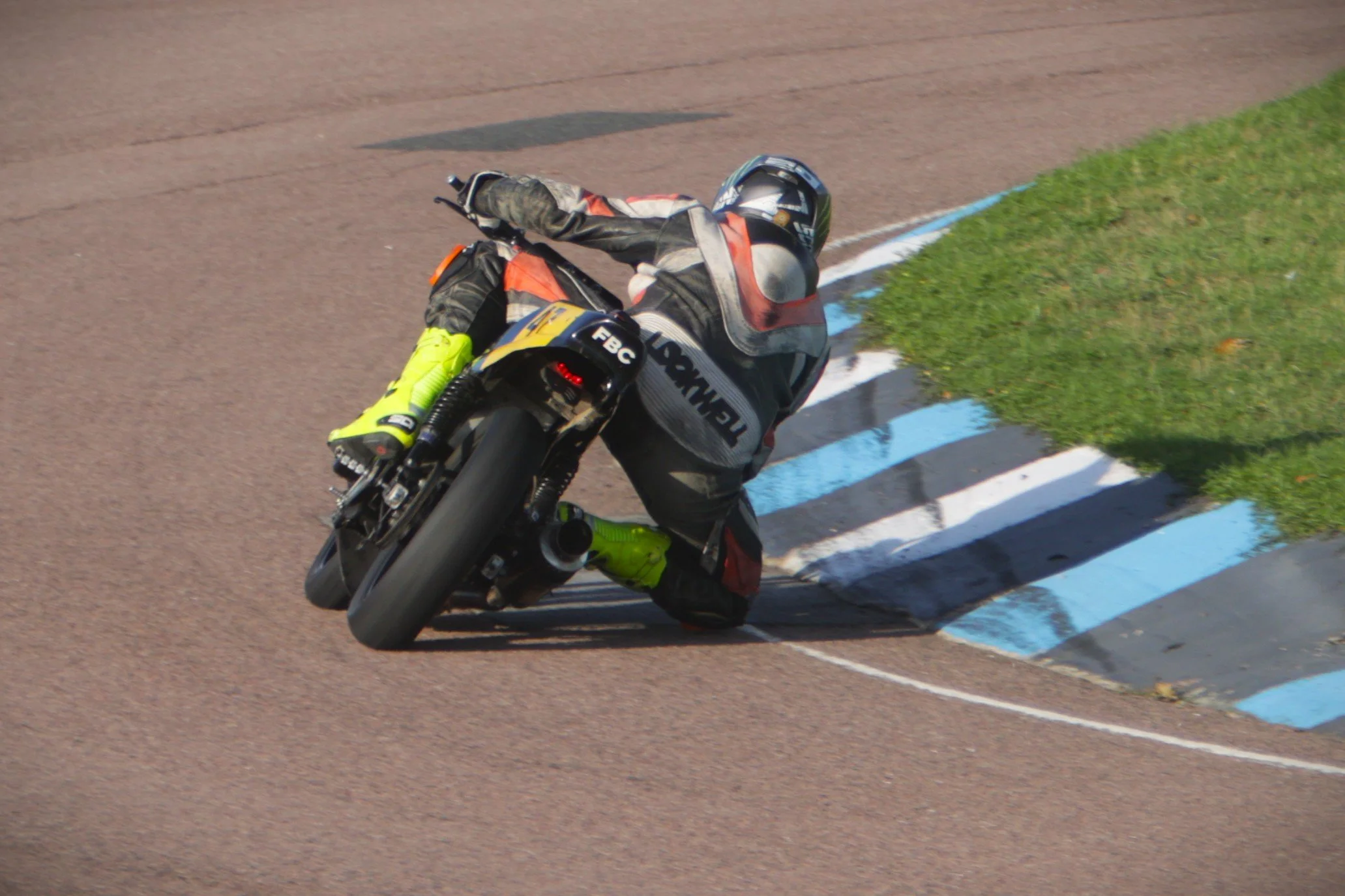 BB017480 crop.jpg