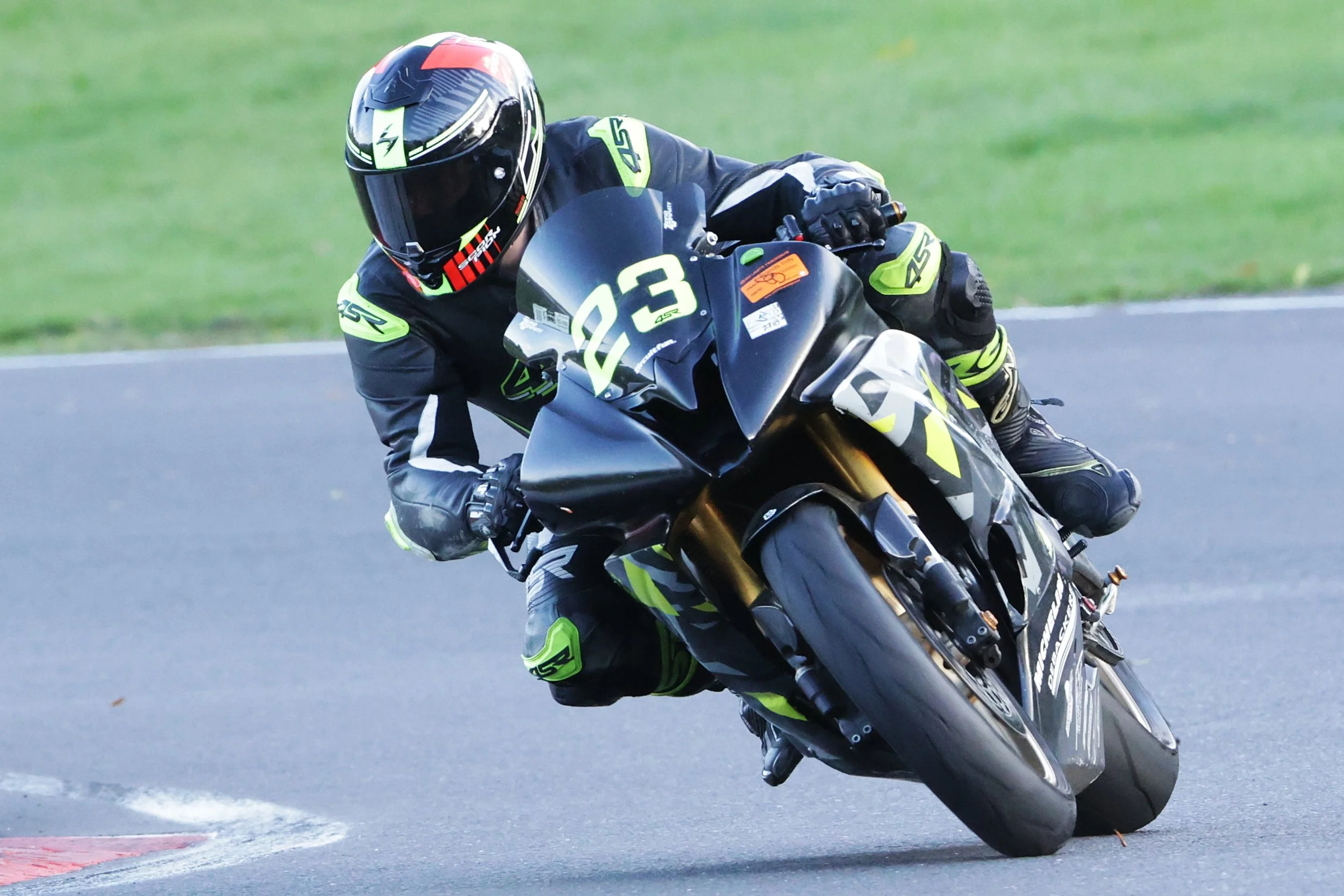 No Limits Bike Track Day - 27 Oct 26 - Clearways Exit