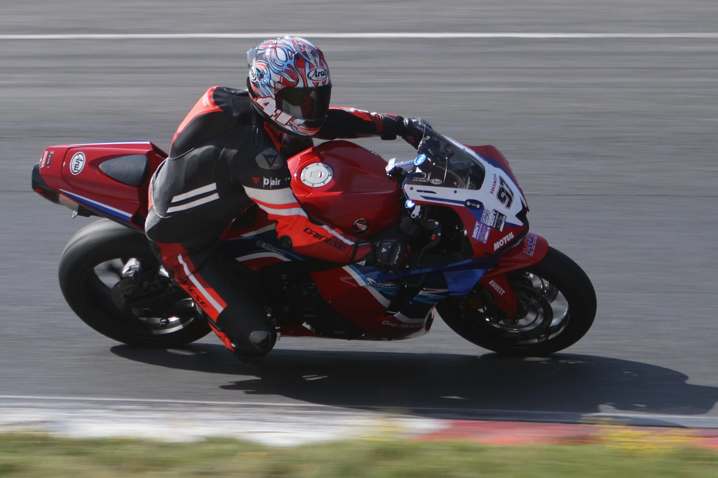BB013135 crop.JPG