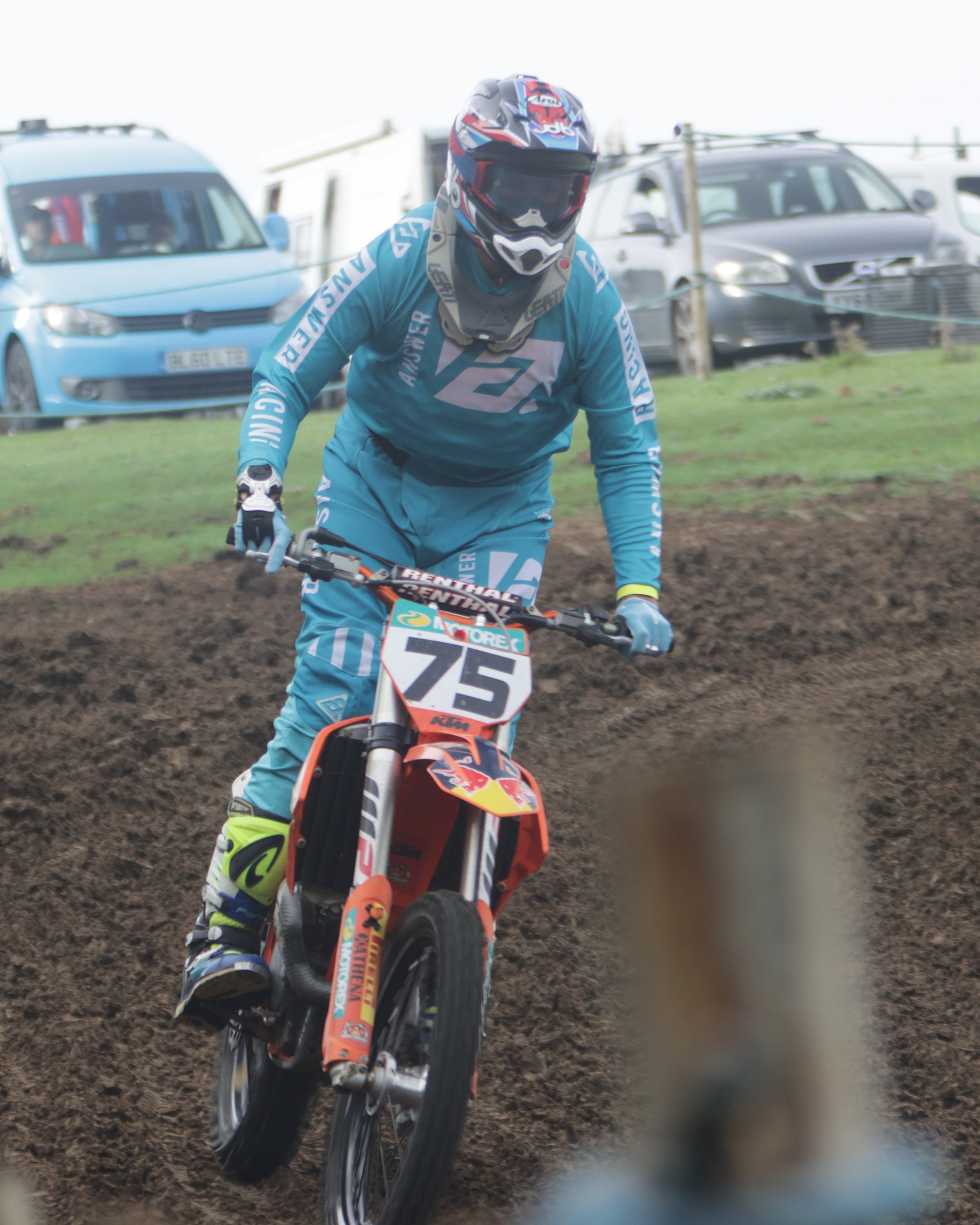 BB019091 crop.jpg