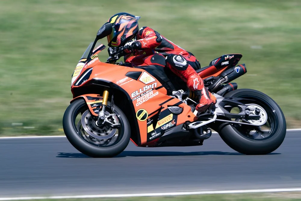Navigating 'Clearways' - No Limits Bike Track Day 26 May 26