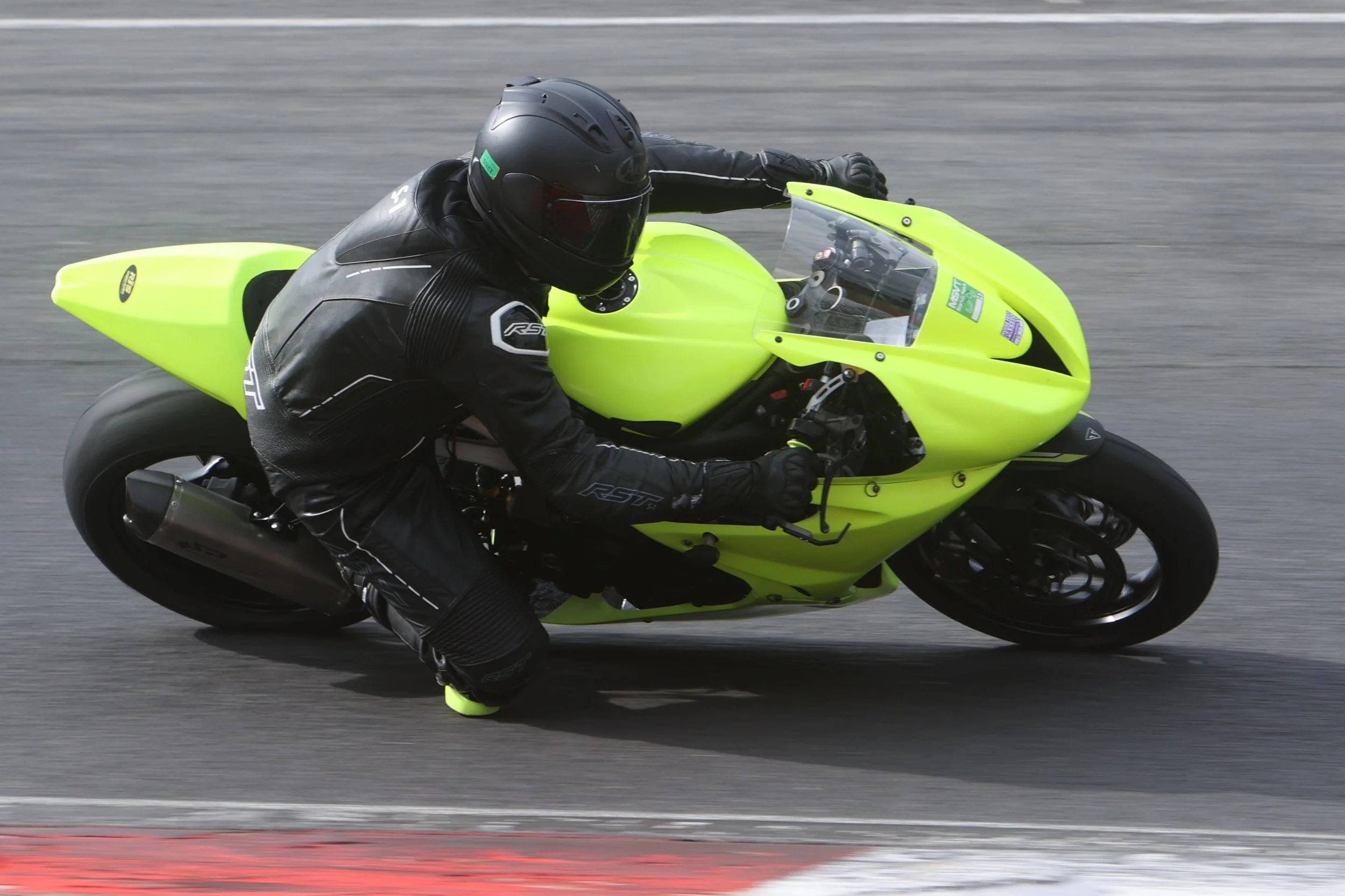 BB015632 crop.JPG