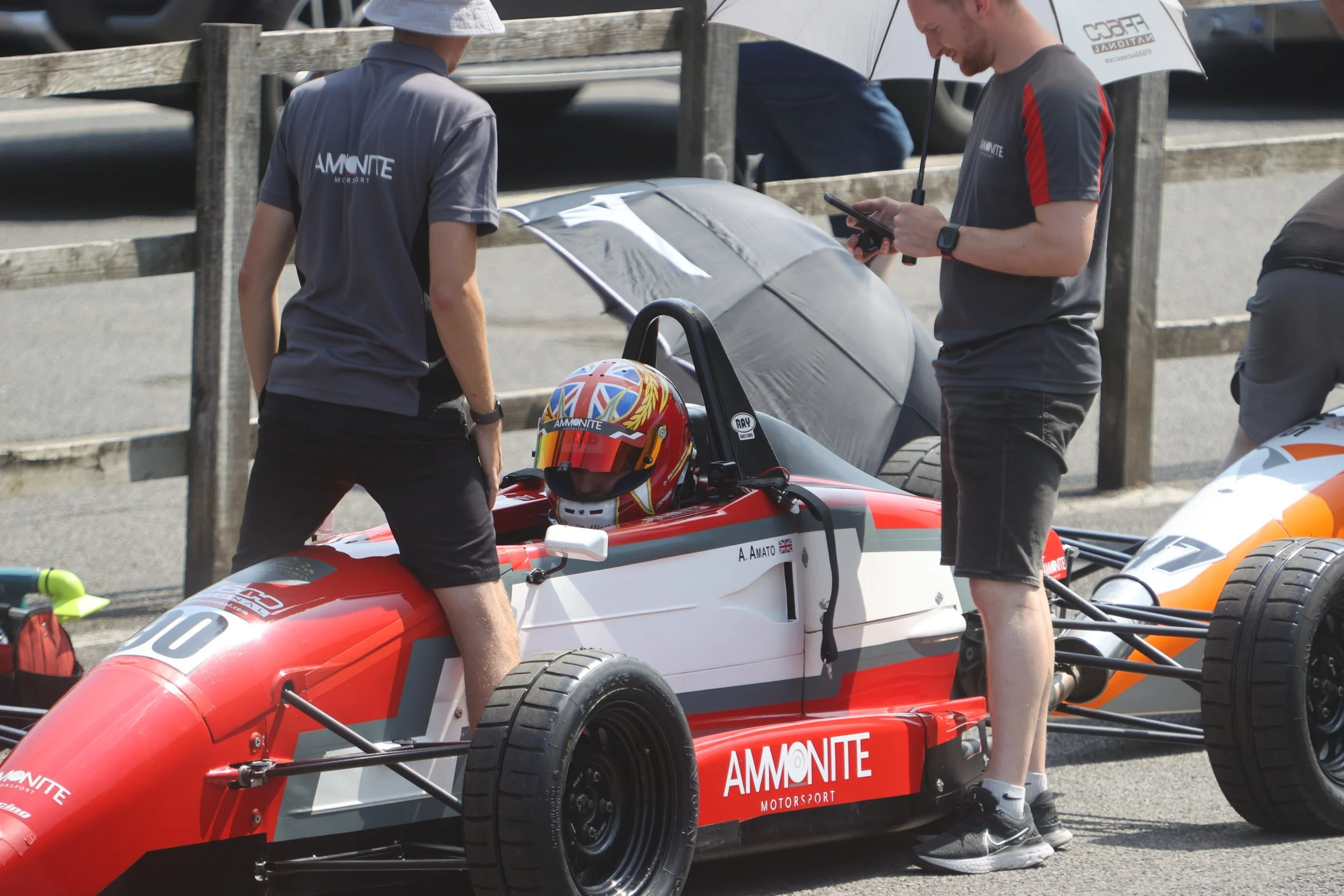 Keeping Cool on a Hot, Hot Day - LHMC Race Day