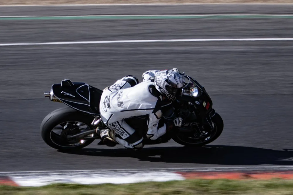 Navigating 'Druids' - No Limits Bike Track Day 26 May 26