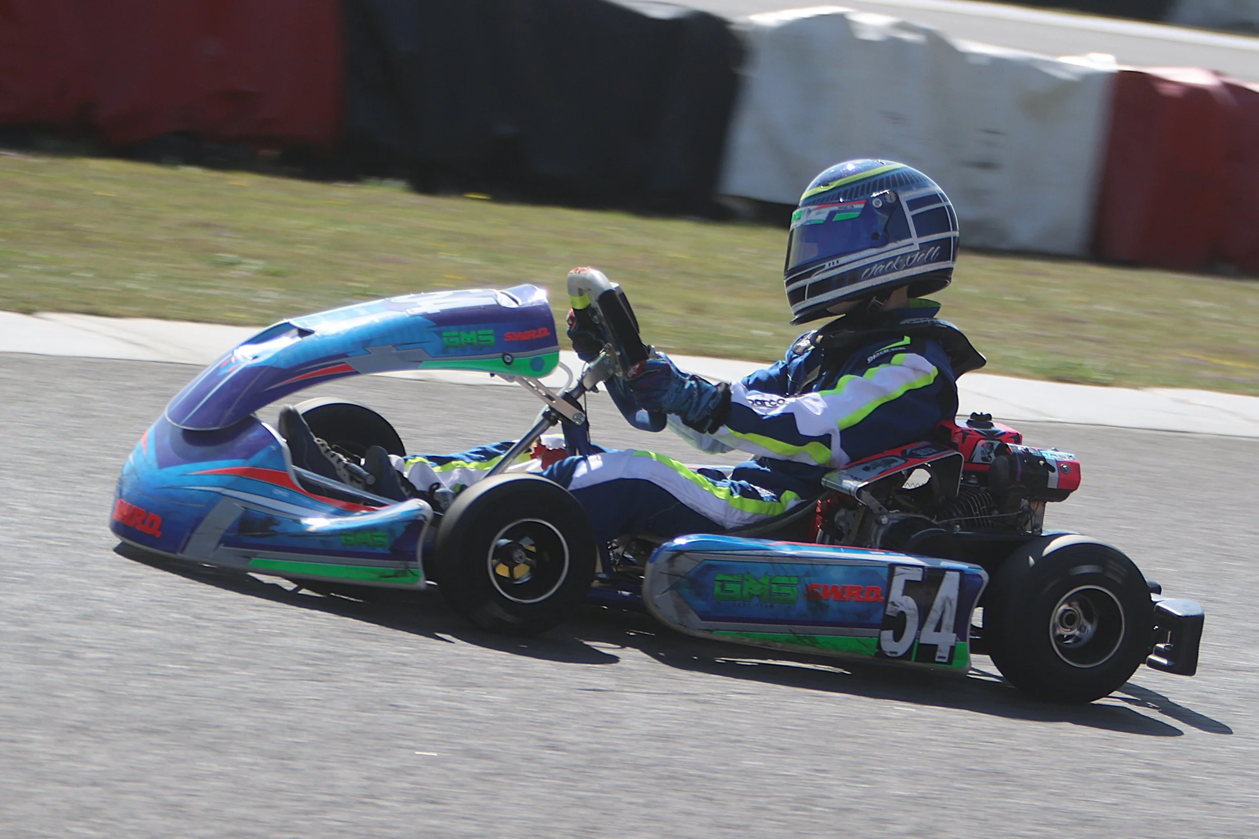 BB013875 crop.JPG