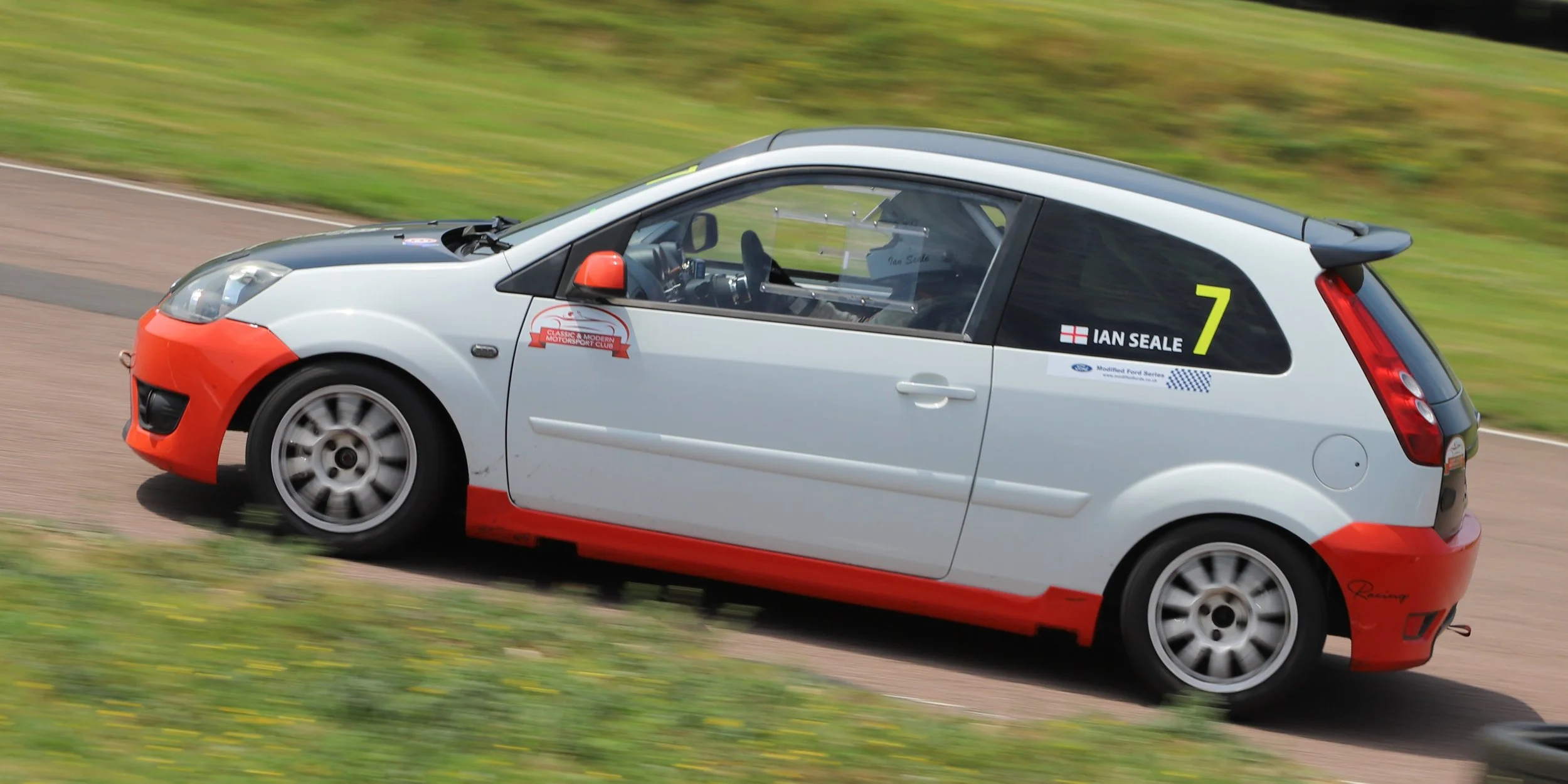 Production Saloons - LHMC Race Day