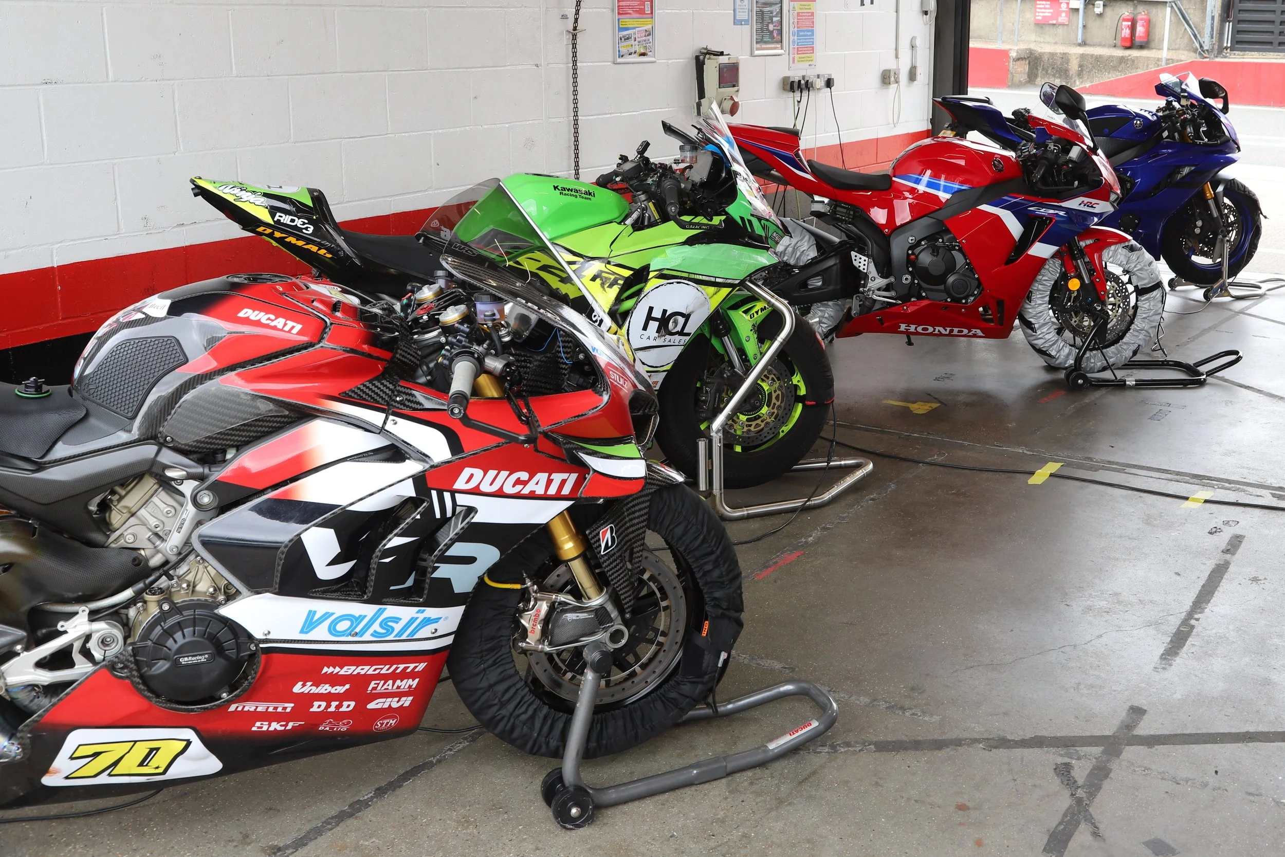 Life in the Pits