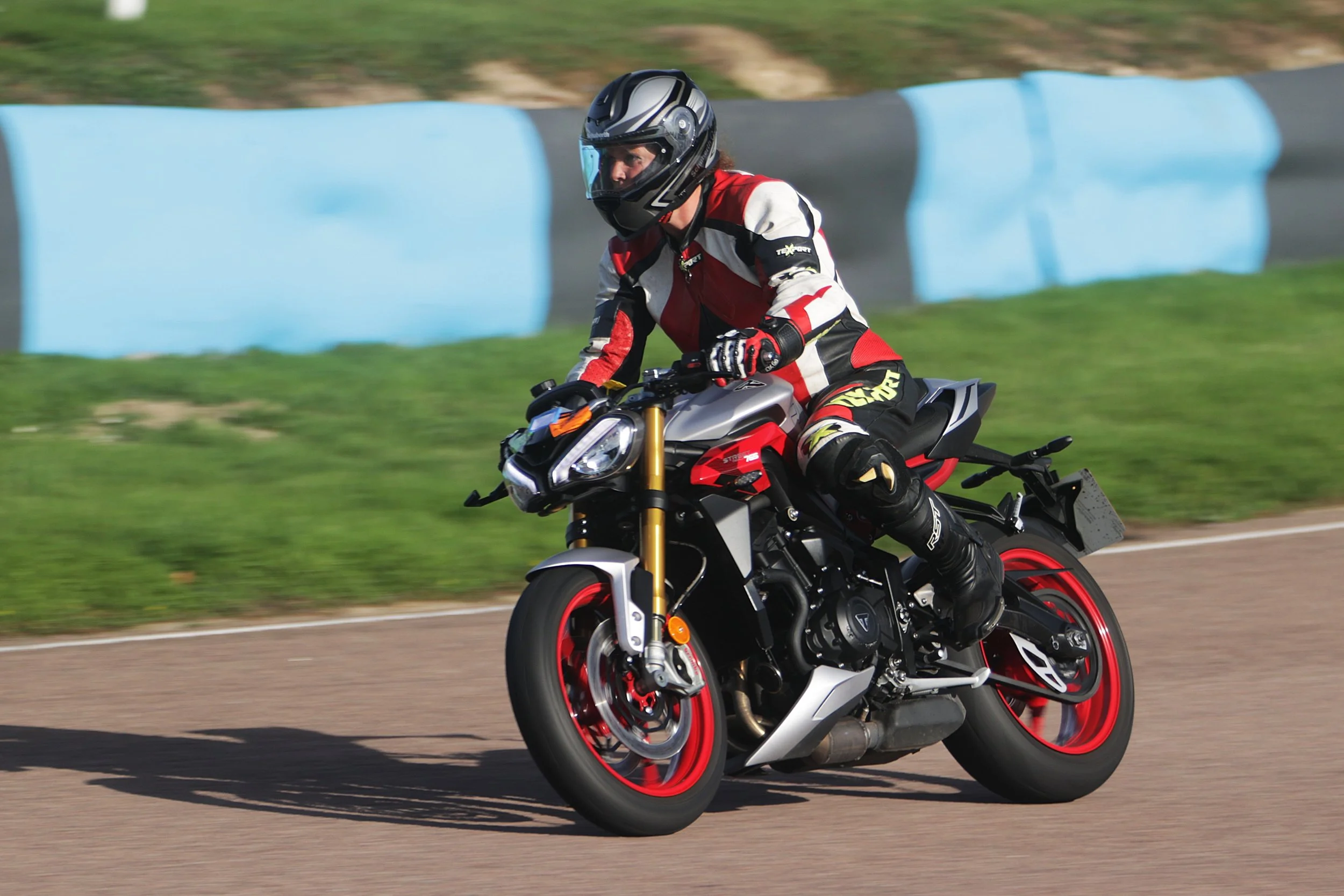 BB017600 crop.jpg