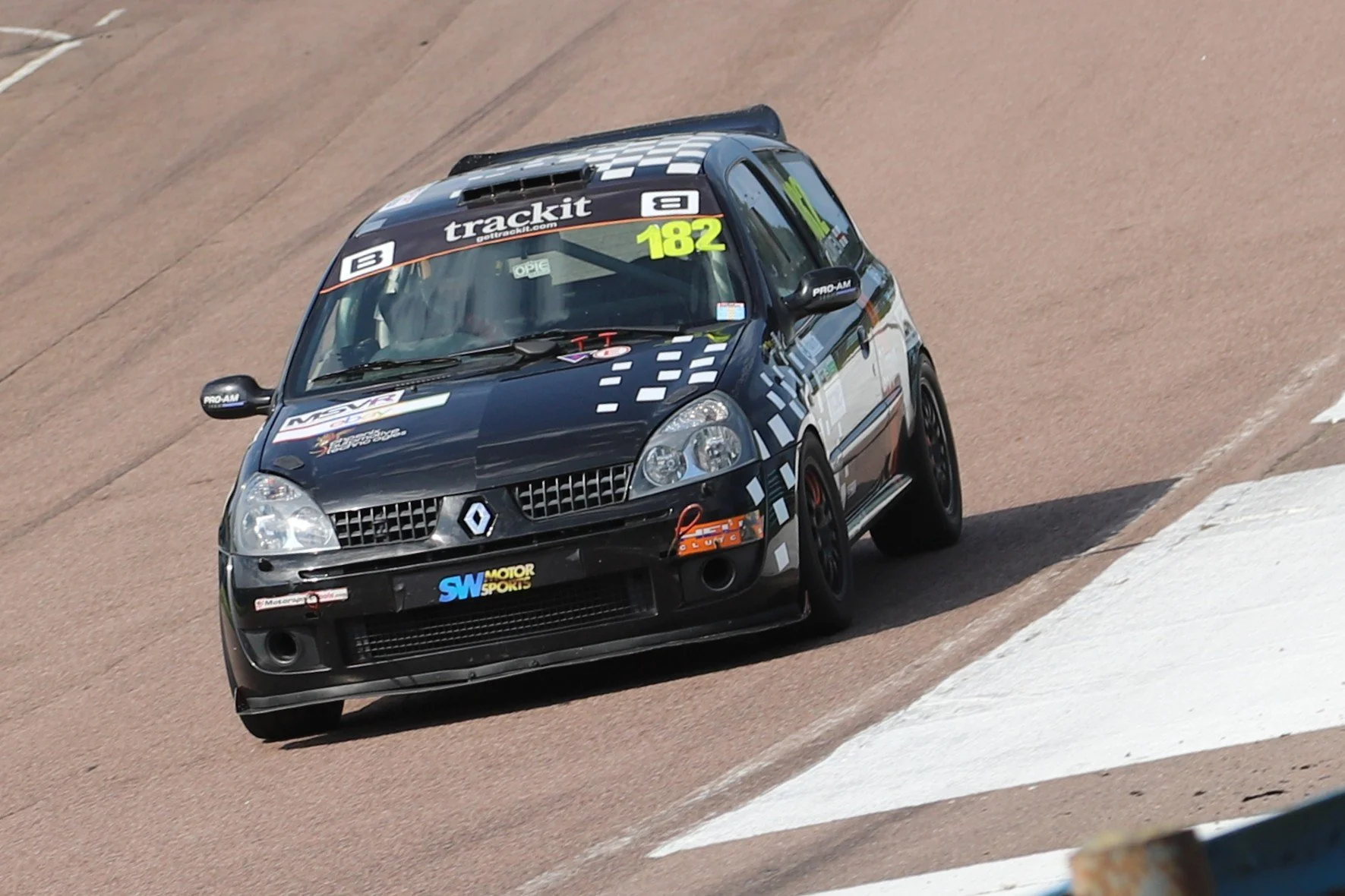 Production Saloons - LHMC Race Day