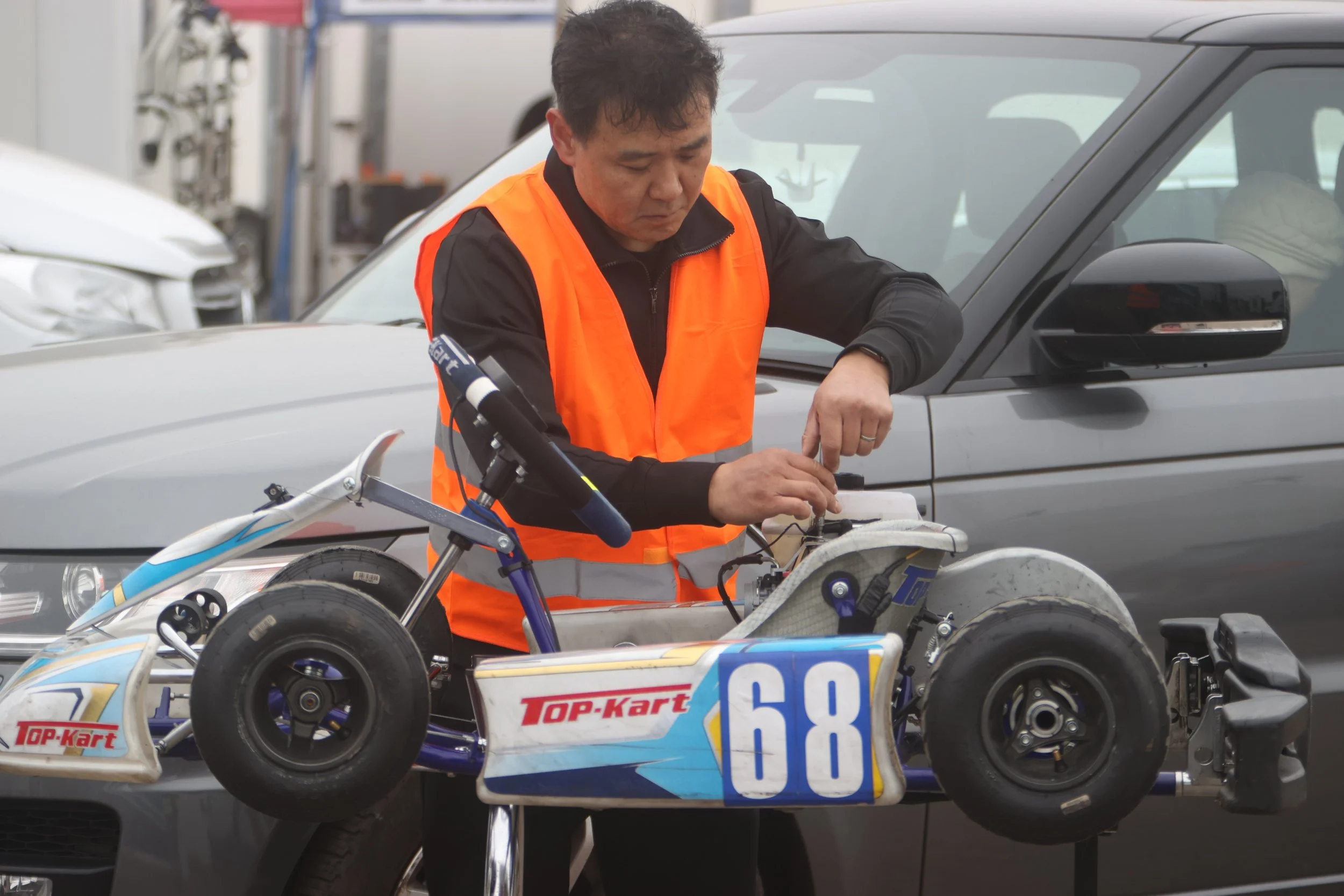 Just a little tweak - life in the pits