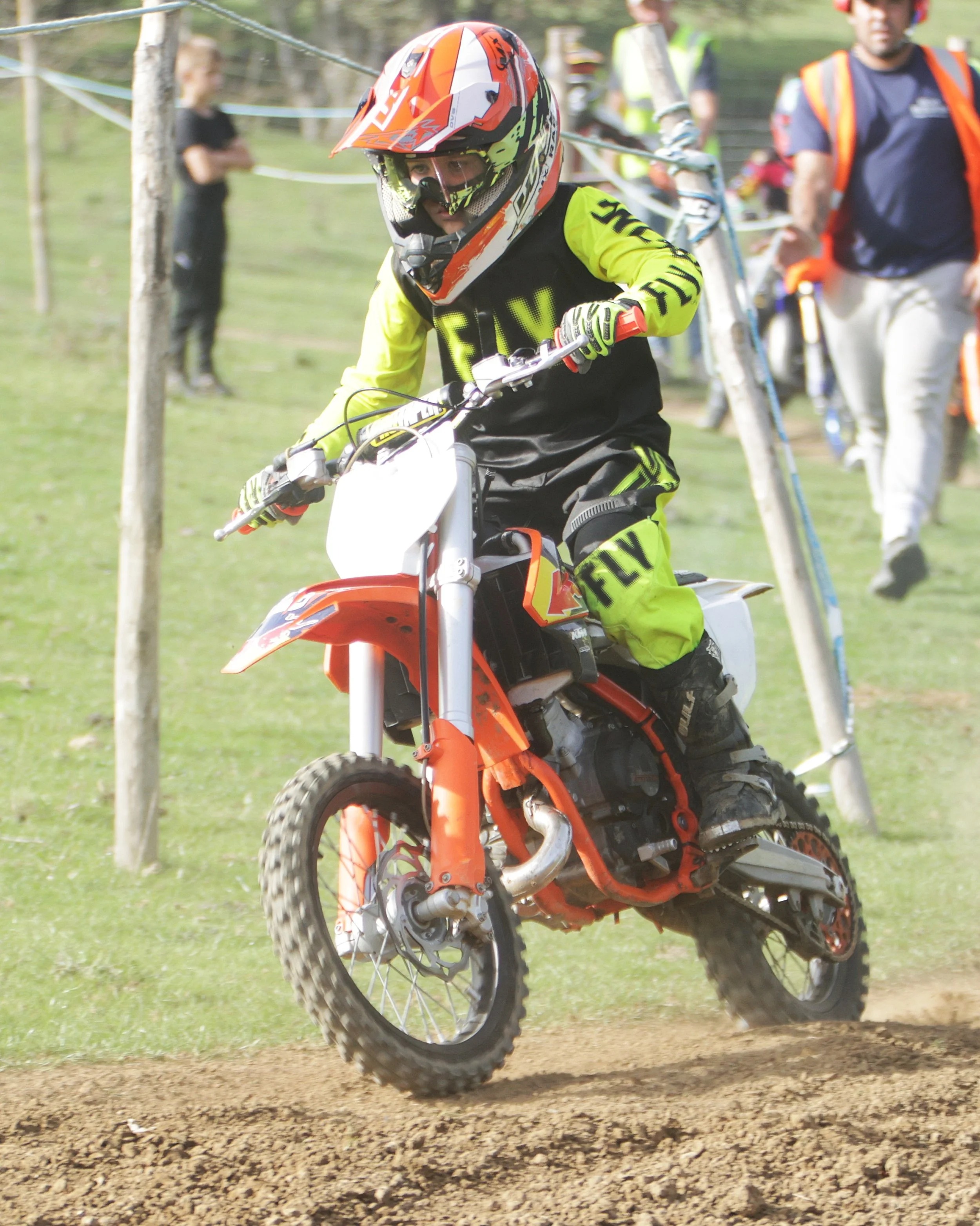 BB010090 crop.jpg