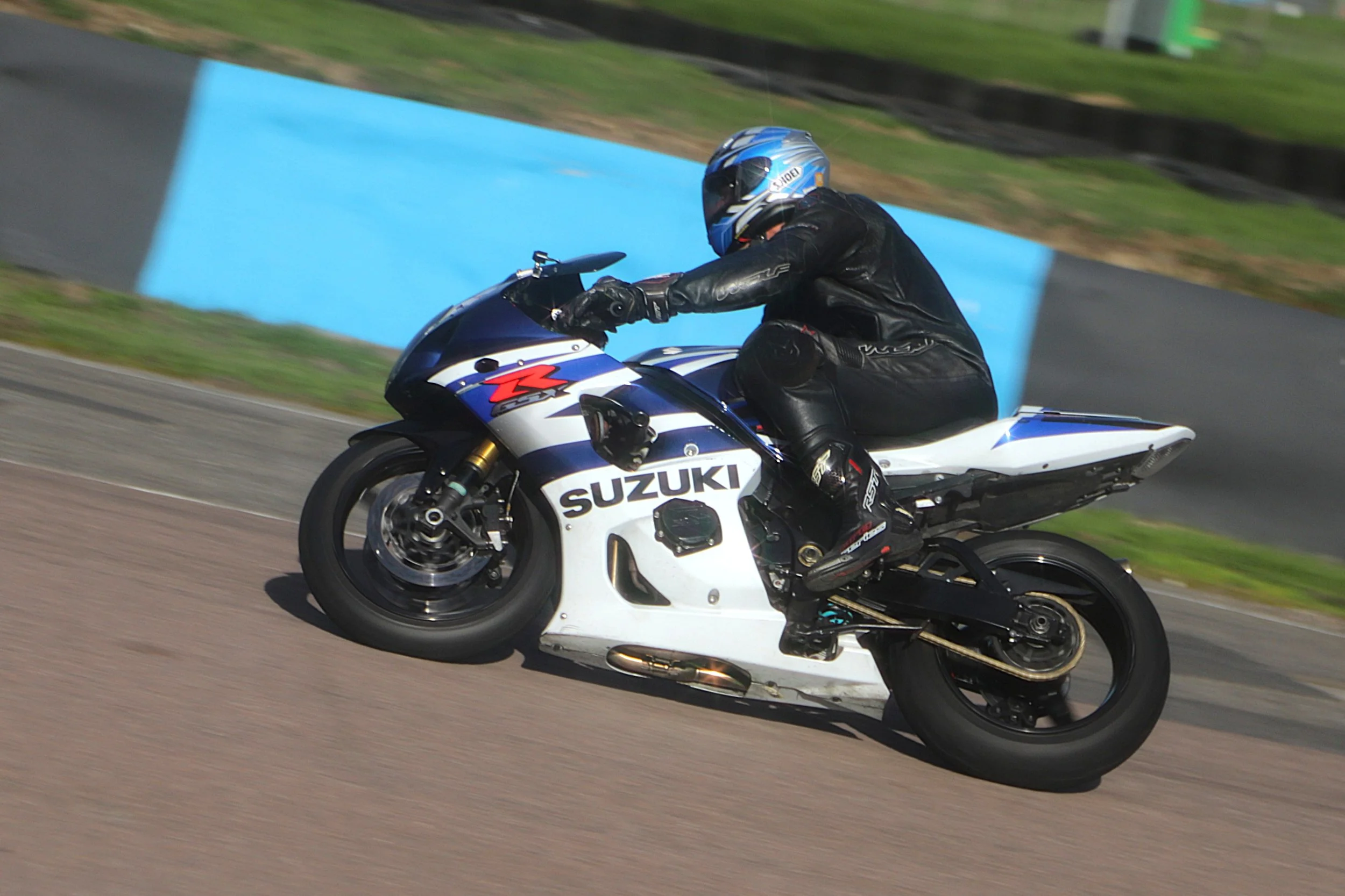 IMG_2479 crop.jpg